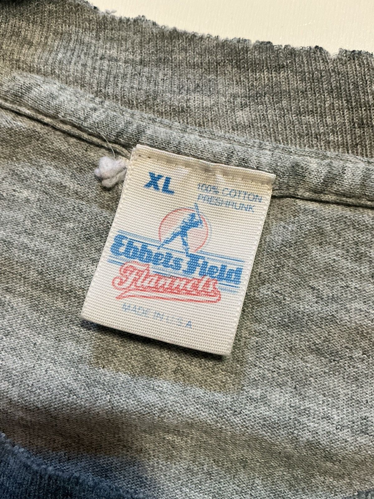 Vintage Vintage Ebbets Field Hollywood Stars Baseball T-Shirt Size US XL / EU 56 / 4 - 9 Thumbnail