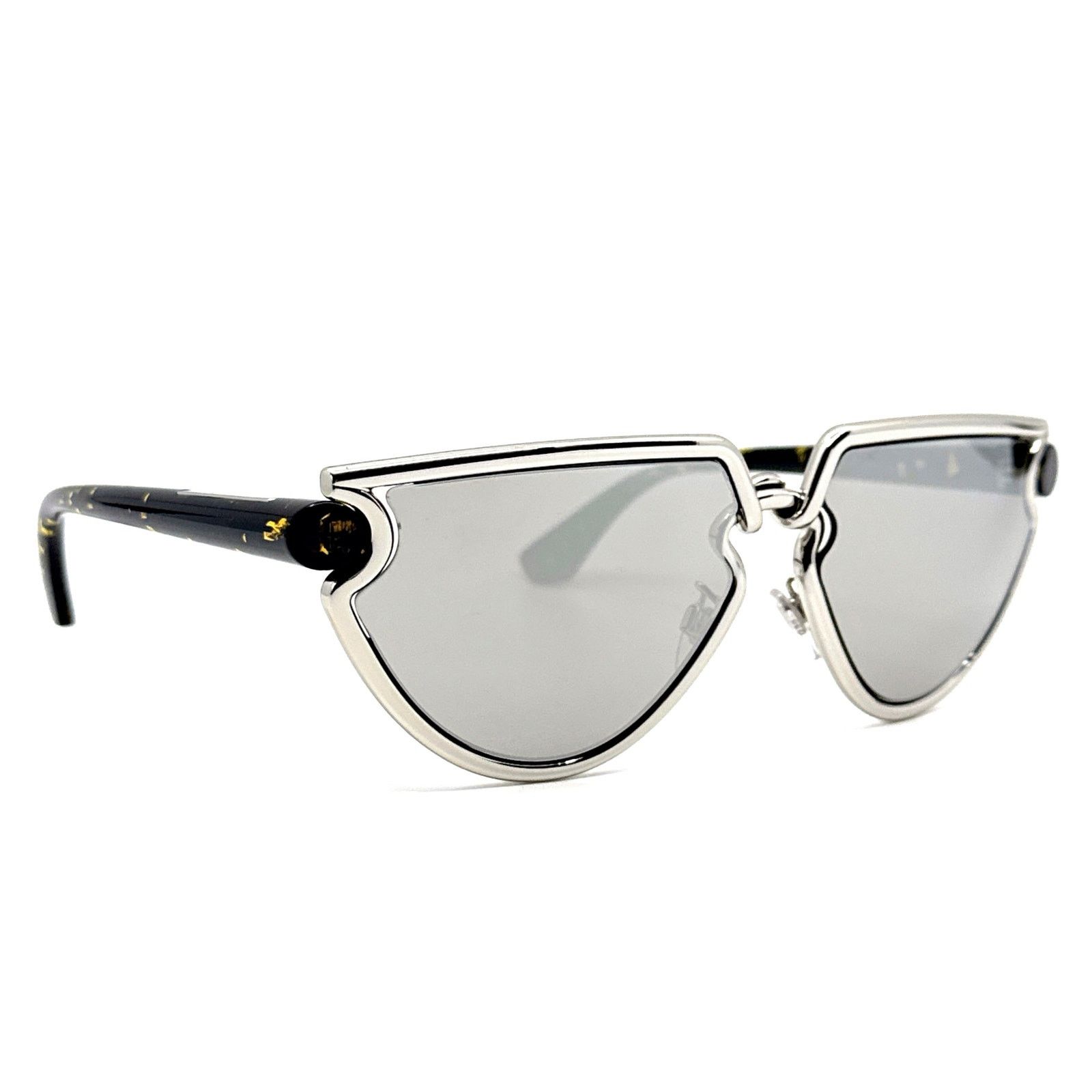 Burberry New, BURBERRY Sunglasses B3152 1005/6G Authentic Size ONE SIZE - 2 Thumbnail