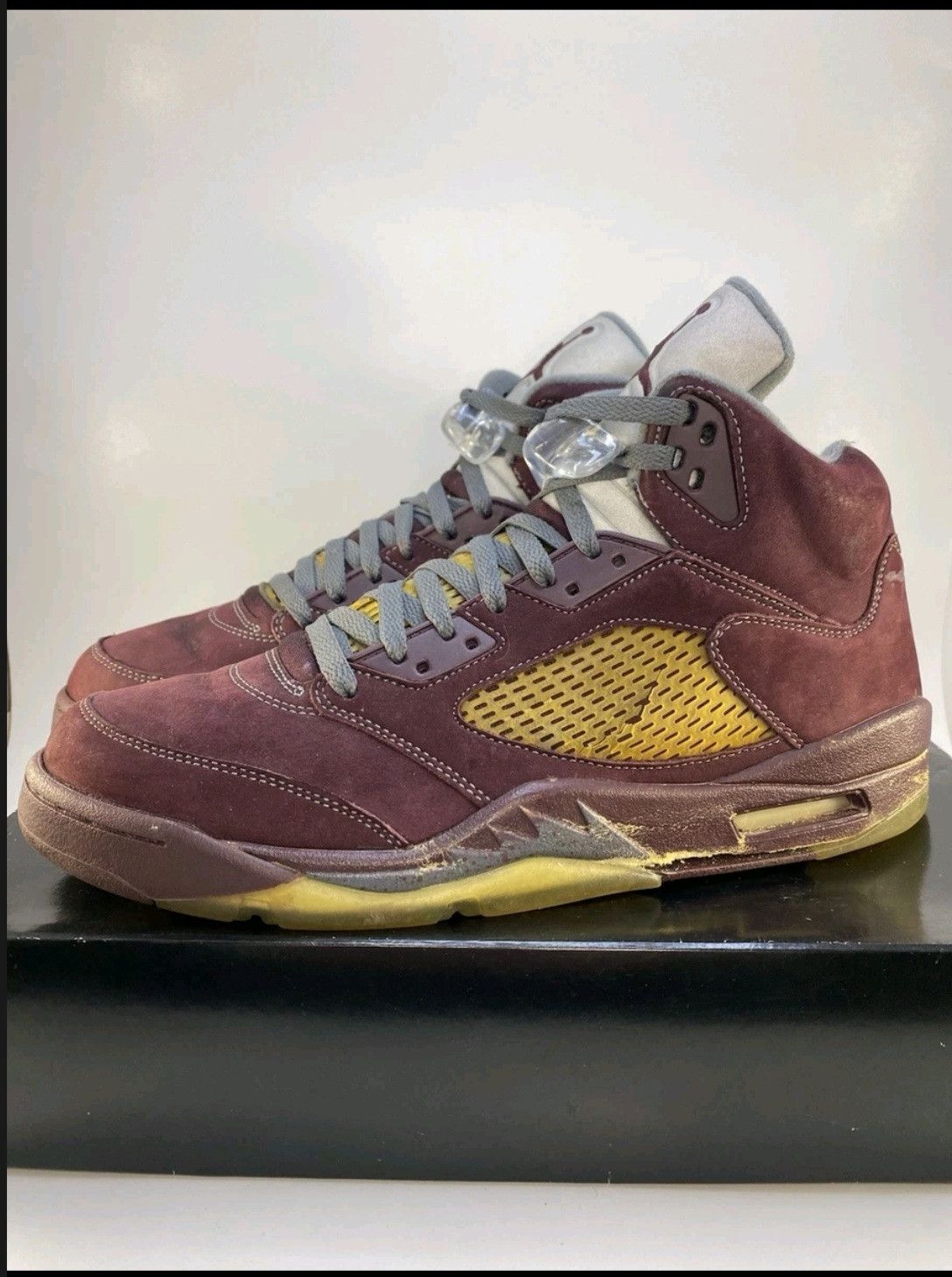 Jordan Brand Nike Air Jordan Retro 5 LS Burgundy 2006 Size 12 Men Size US 12 / EU 45 - 1 Thumbnail