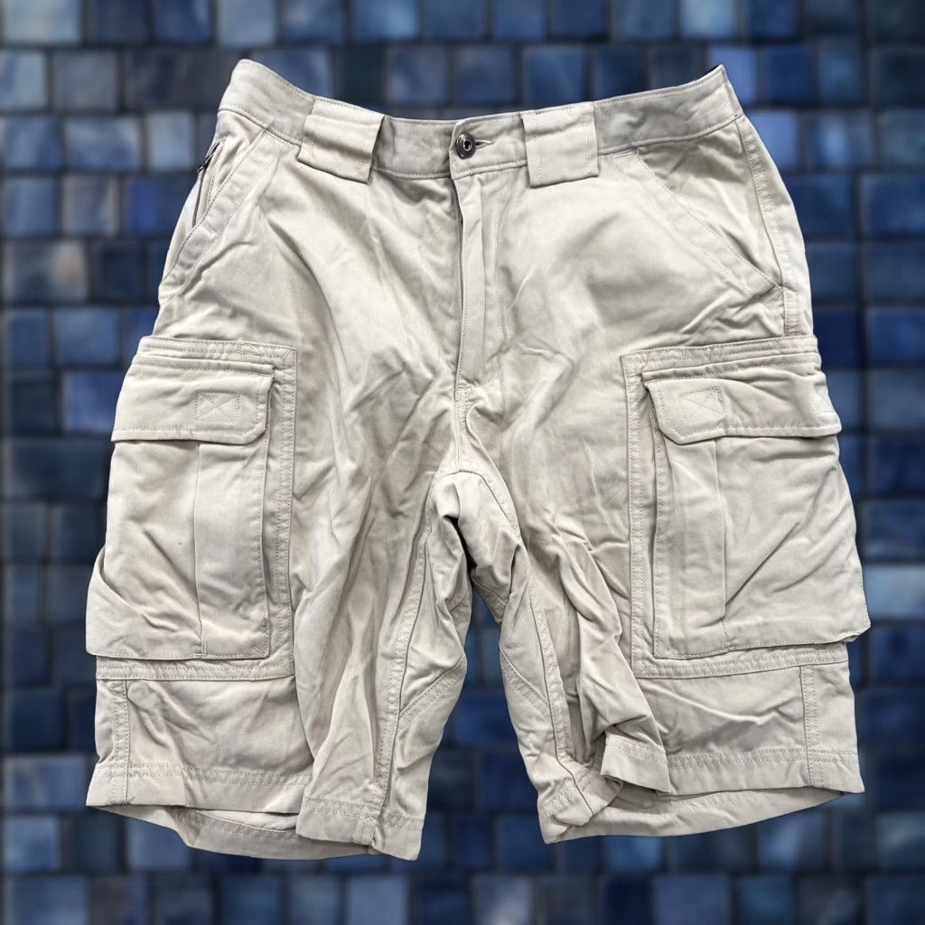 CO Duluth Cargo Shorts Men Beige Elastic Waist Nylon Size M Regular Front Flat Pockets Cargo Size US 31 - 1 Thumbnail