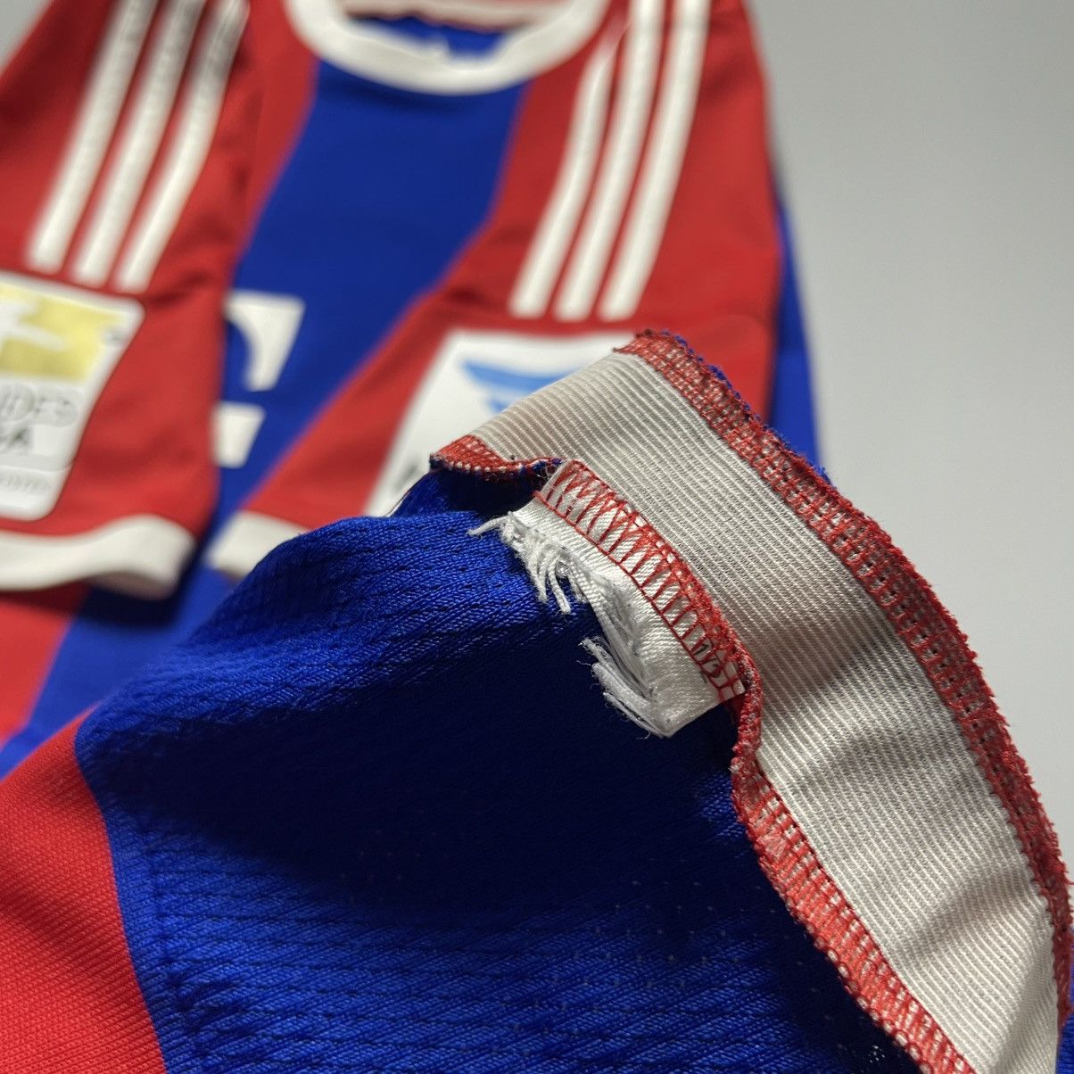 Vintage BAYERN ADIDAS 2014/2015 FOOTBALL HOME JERSEY #10 ROBBEN Size US M / EU 48-50 / 2 - 12 Thumbnail