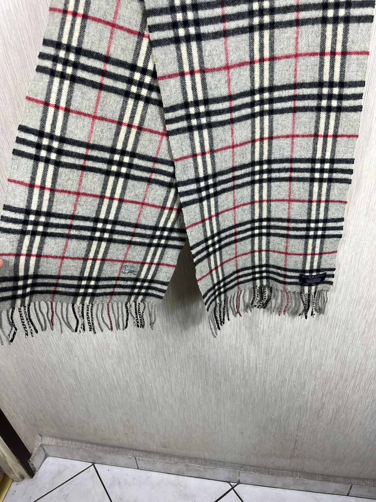Burberry × Vintage Vintage Burberry London lambs wool checked scarf muffler Size ONE SIZE - 11 Thumbnail