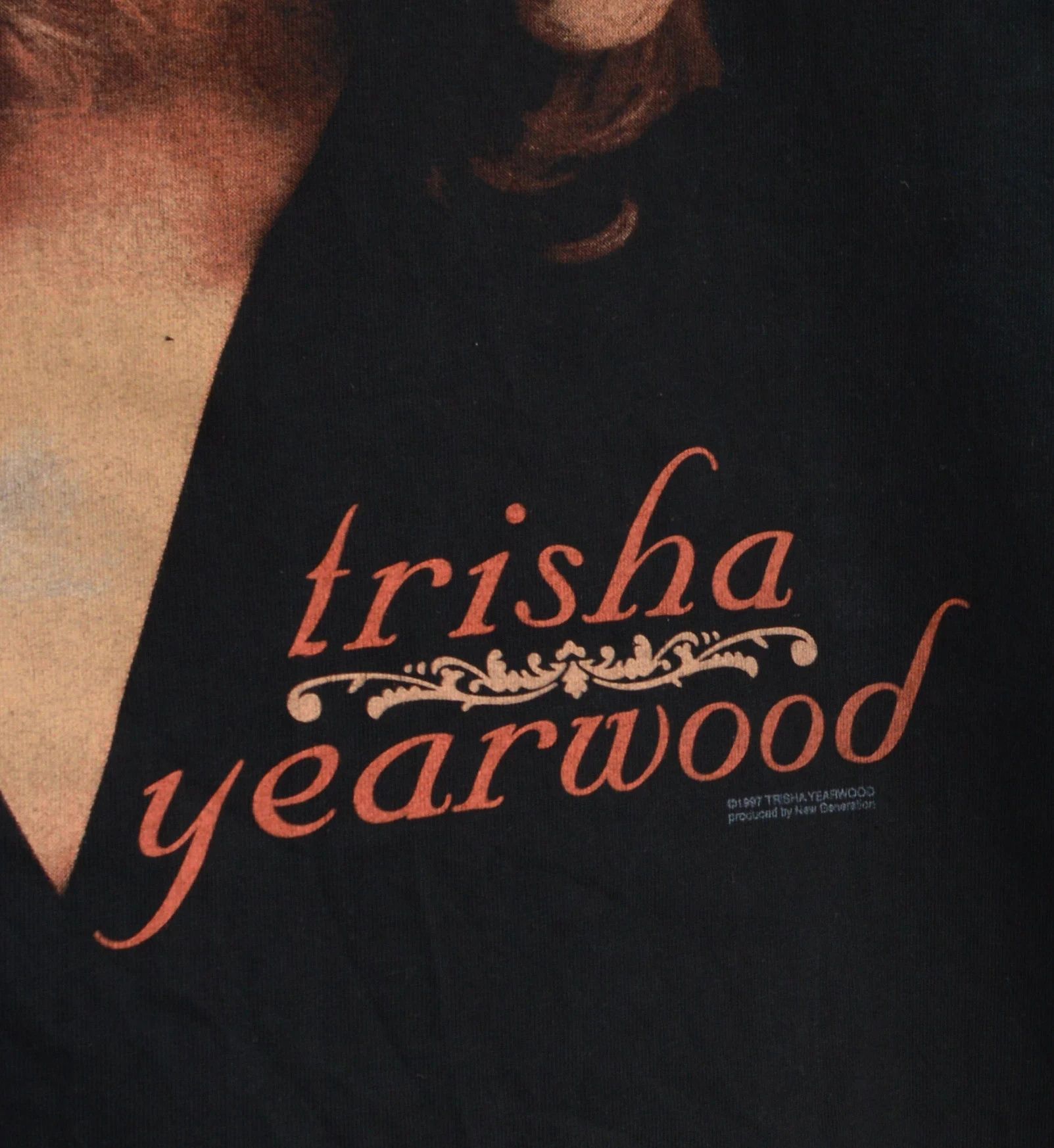 Vintage Vintage Trisha Yearwood 1997 European tour t shirt Size US XXL / EU 58 / 5 - 5 Thumbnail