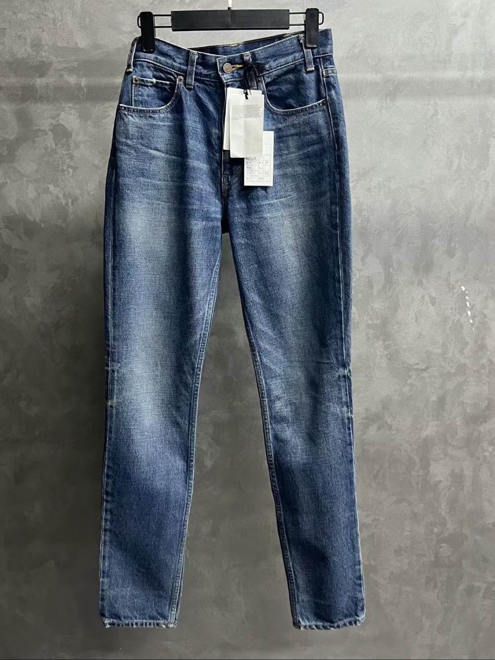 Celine CELINE Lou Washed Indigo Jeans Size 28 Size 28" / US 6 / IT 42 - 1 Thumbnail