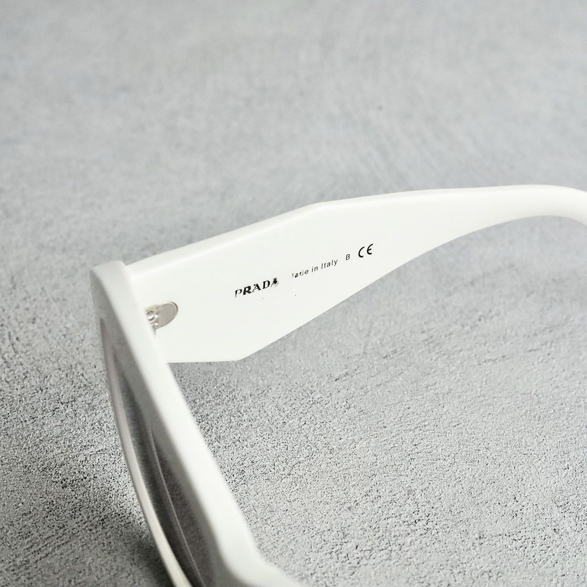 Prada PRADA 07YS SUNGLASSES Size ONE SIZE - 5 Thumbnail