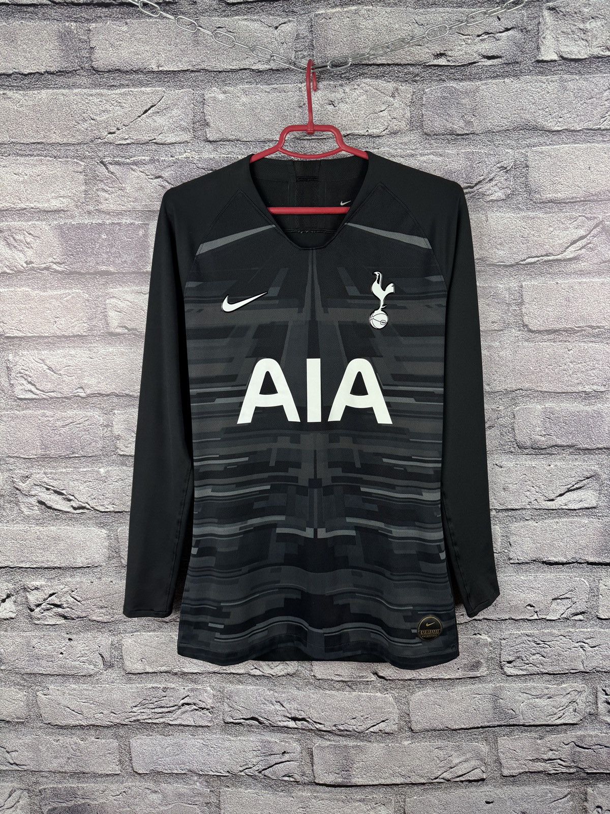 Nike Nike Tottenham Hotspur Goalkeeper Jersey Long Sleeve Size US M / EU 48-50 / 2 - 1 Thumbnail