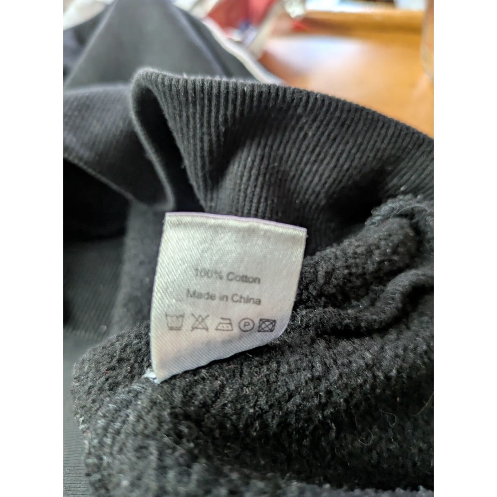 Vintage McQueen And The Violet Hog Sweatshirt Small Unisex Adults S Black Cotton Long Sleeve Crewneck Size US S / EU 44-46 / 1 - 5 Thumbnail