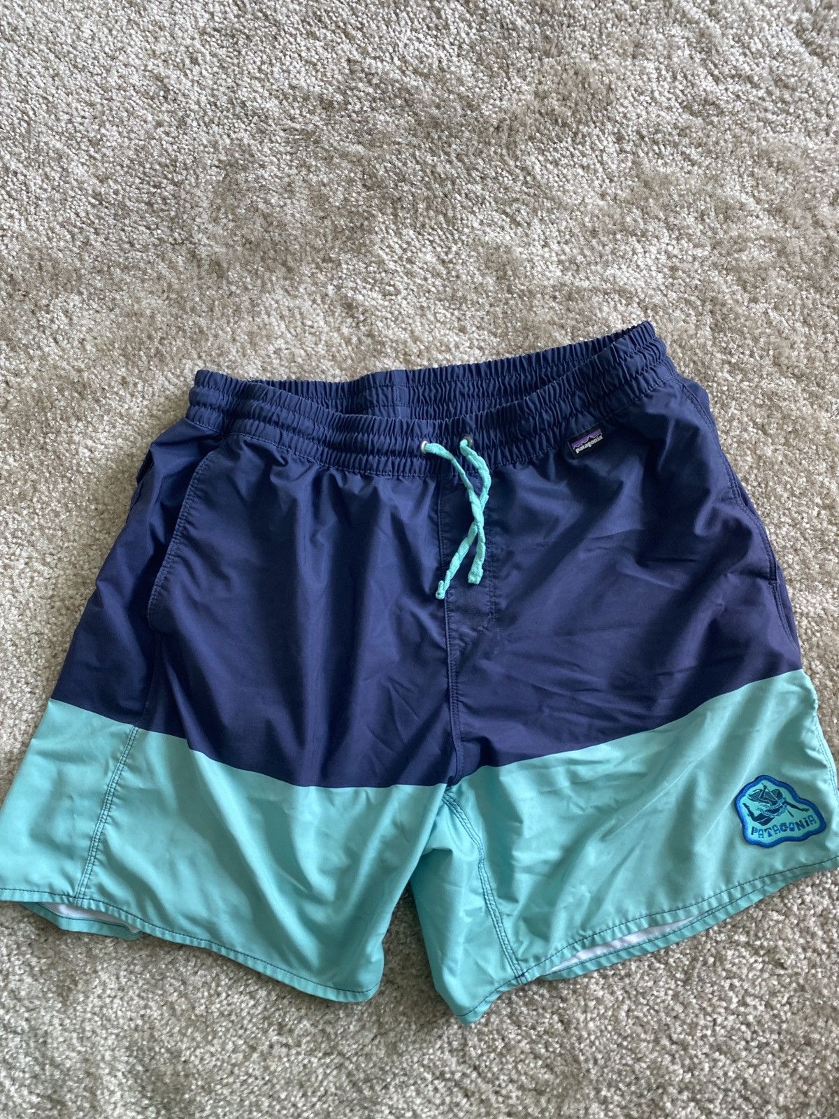 Patagonia Patagonia Hydropeak Volleys Size US 32 / EU 48 - 1 Thumbnail