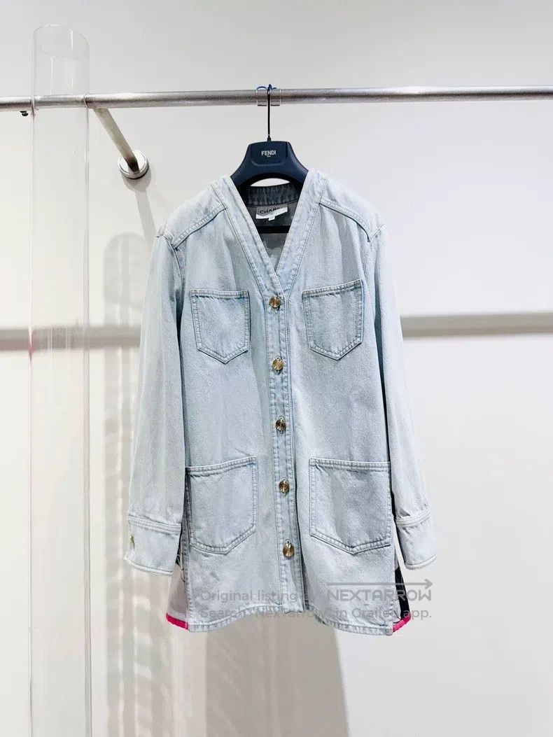 Chanel Chanel 21C camelia denim jacket Size XS / US 0-2 / IT 36-38 - 1 Thumbnail