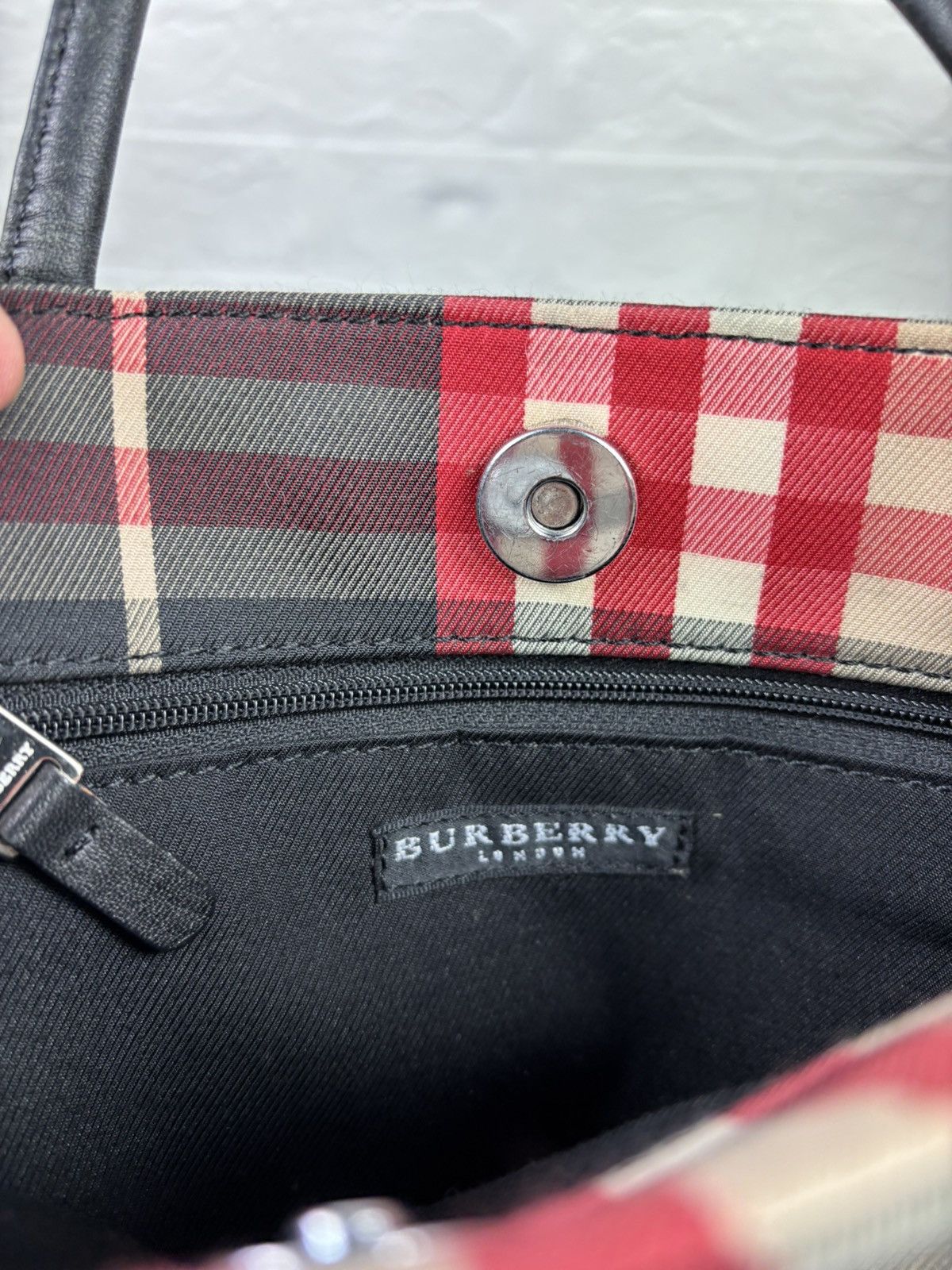 Burberry BURBERRY Nova Check Hand Bag Canvas Red Size ONE SIZE - 11 Thumbnail