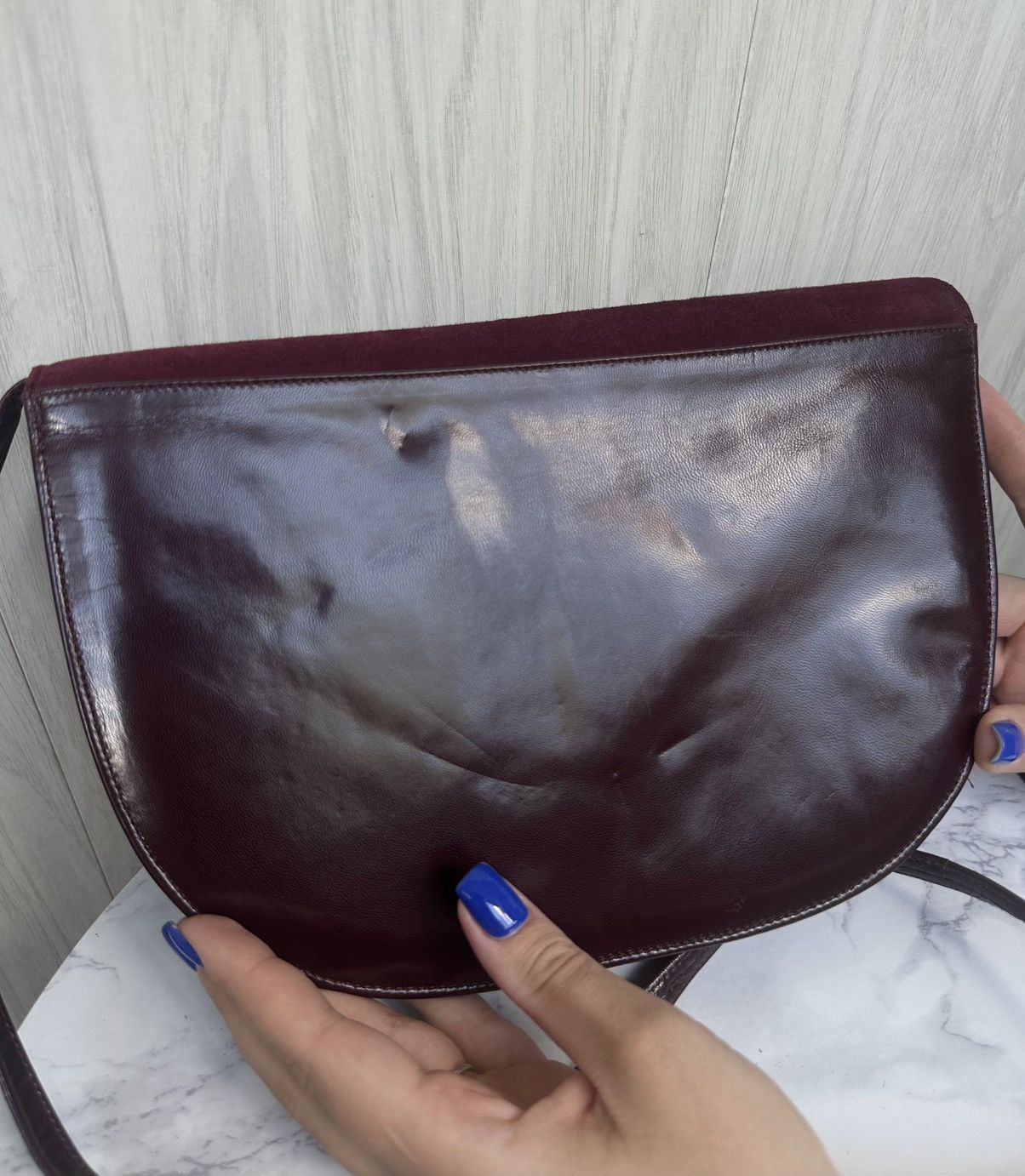 Bally VINTAGE 1980s BALLY Burgundy Suede and Leather Crossbody Bag Size ONE SIZE - 9 Thumbnail