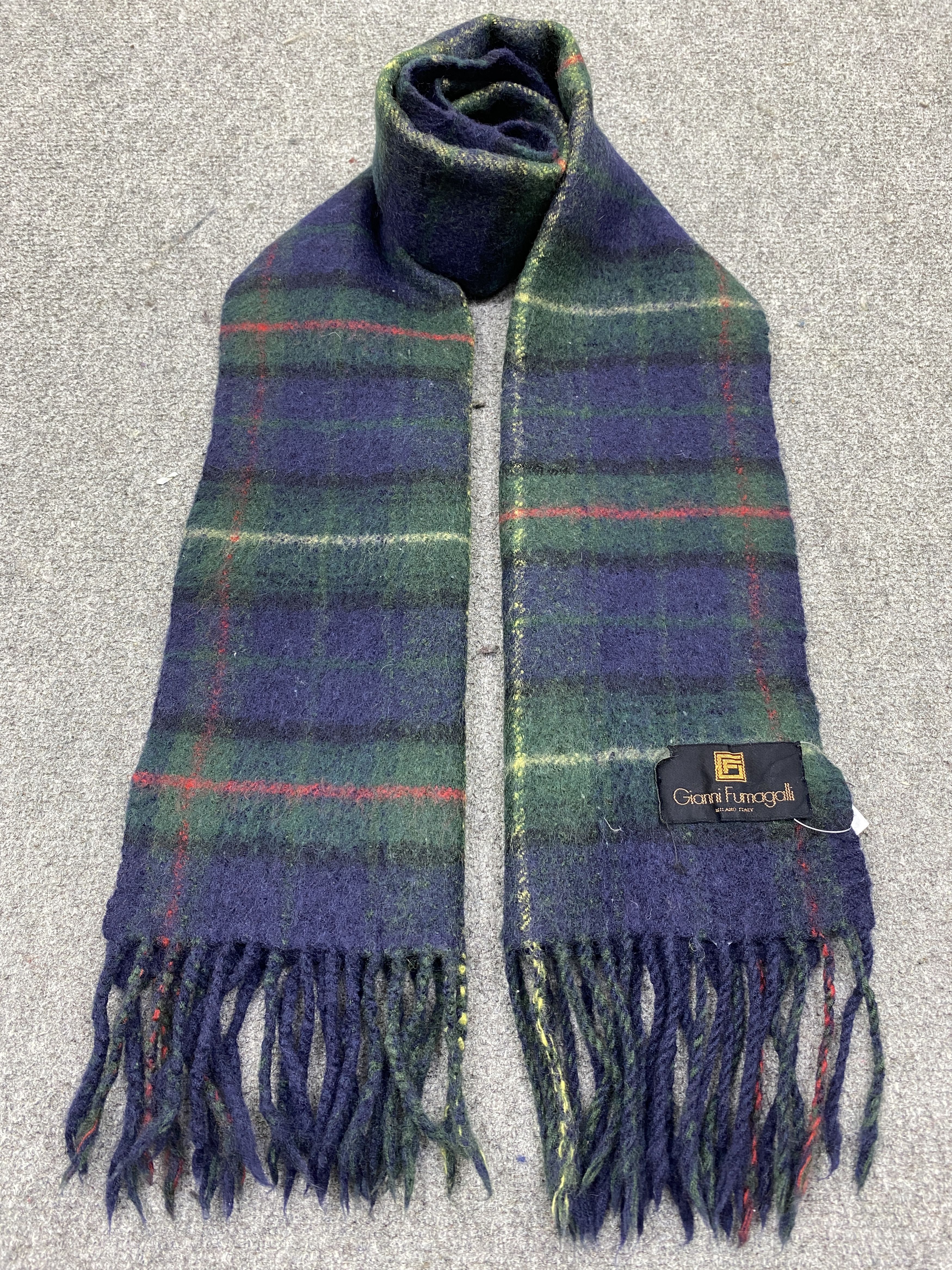 Gianni Valentino Gianni Fumagali Milano Scarf / Muffler / Neckwear SC0237 Size ONE SIZE - 1 Thumbnail