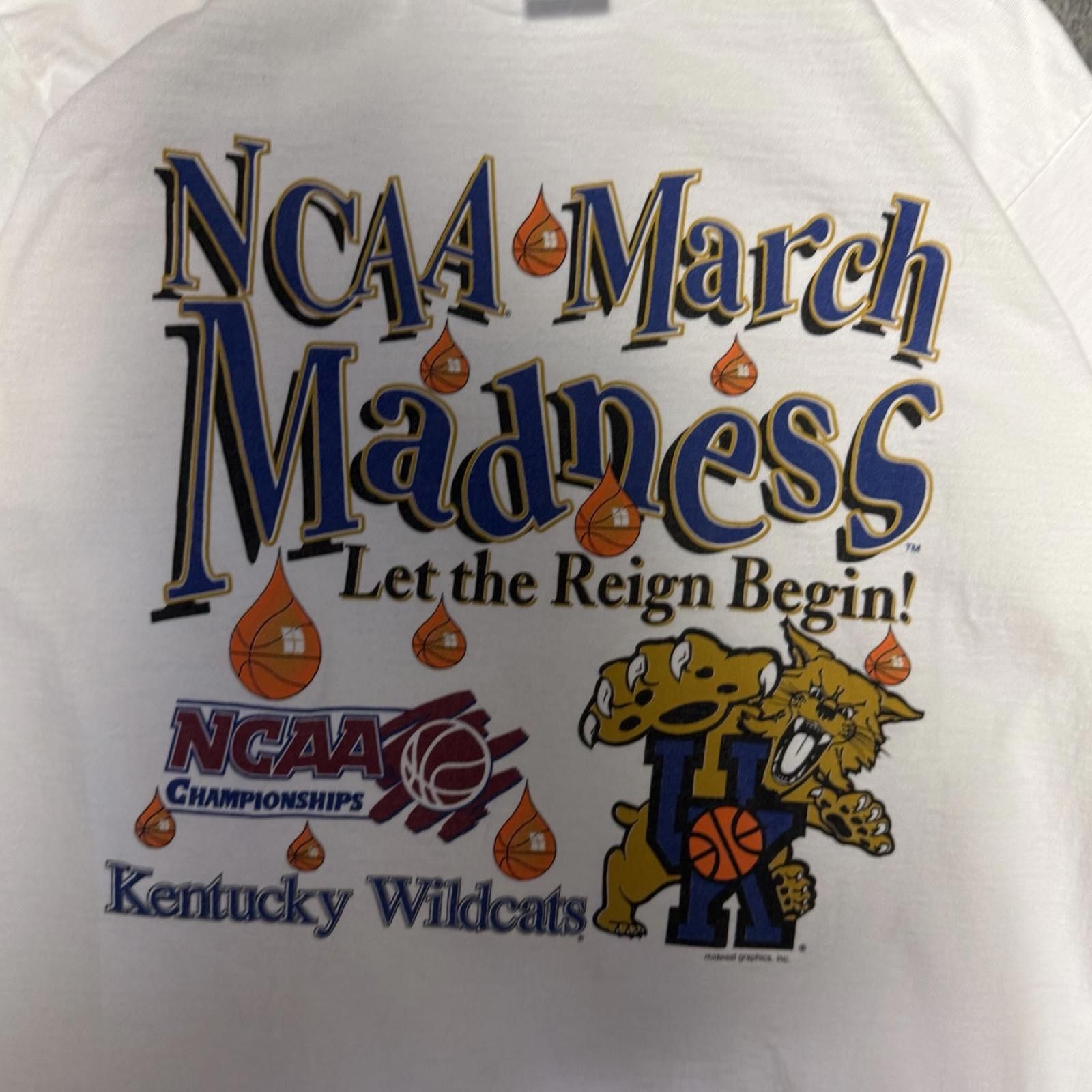 Designer NCAA March Madness Kentucky -- L -- Size US L / EU 52-54 / 3 - 2 Thumbnail