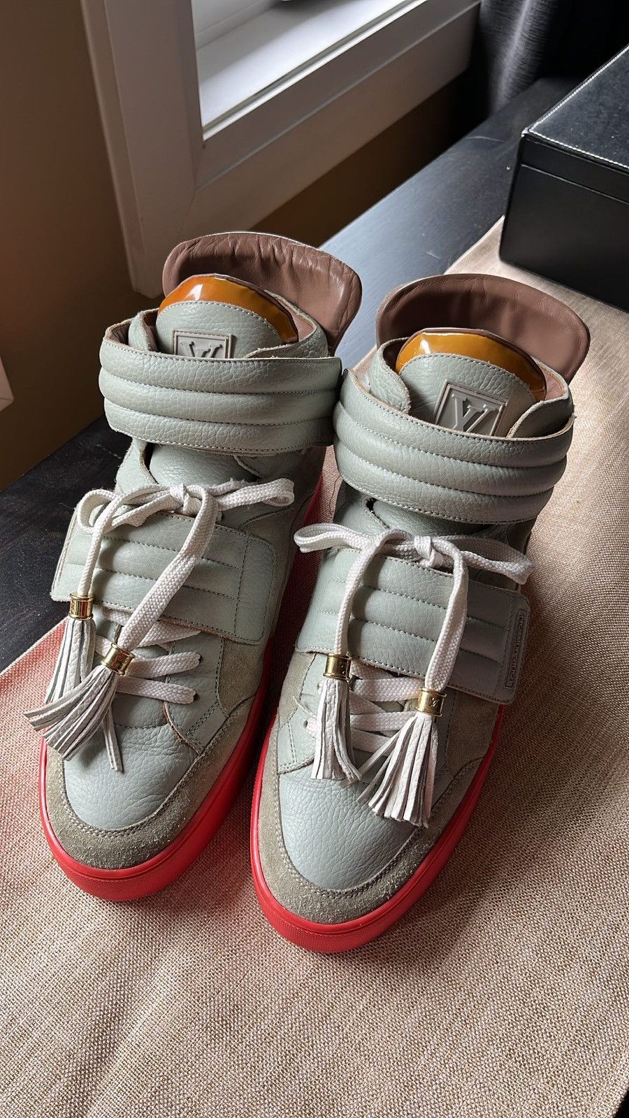 100% Authentic Louis Vuitton X Kanye West Cream Jaspers Dons