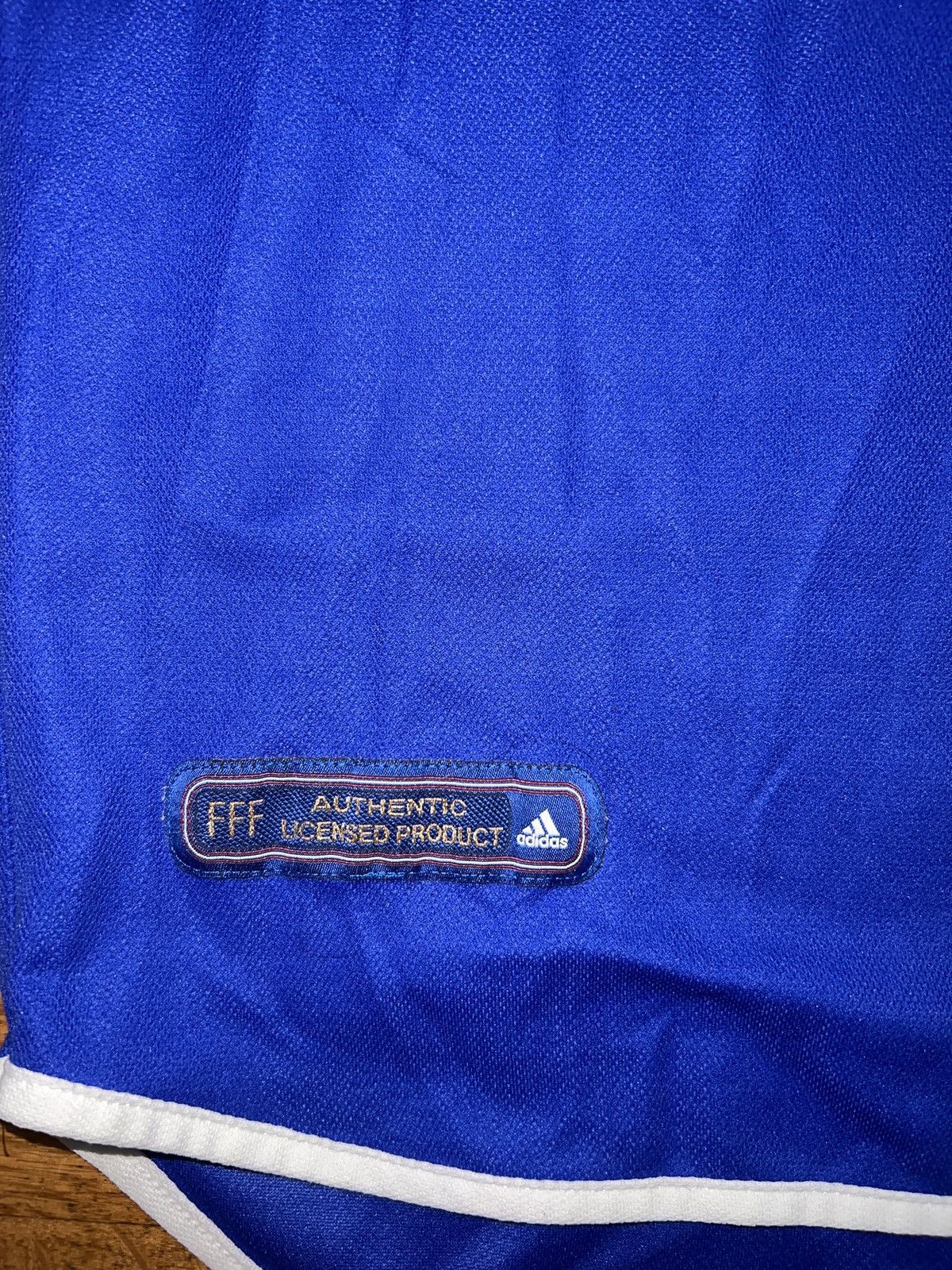 Adidas France 2000 authentic home shirt -ZIDANE 10 Size US L / EU 52-54 / 3 - 5 Thumbnail