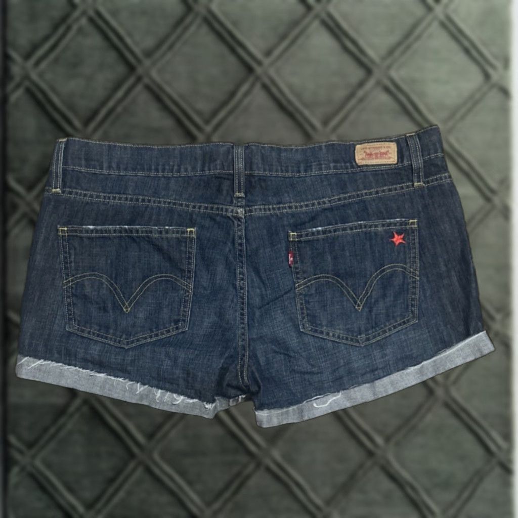Levi's VINTAGE Levi's 513 Blue jean Denim Cuffed Shorts Sz 13 Boyfriend Red Star 2026 Size 34" / US 12 / IT 48 - 1 Thumbnail