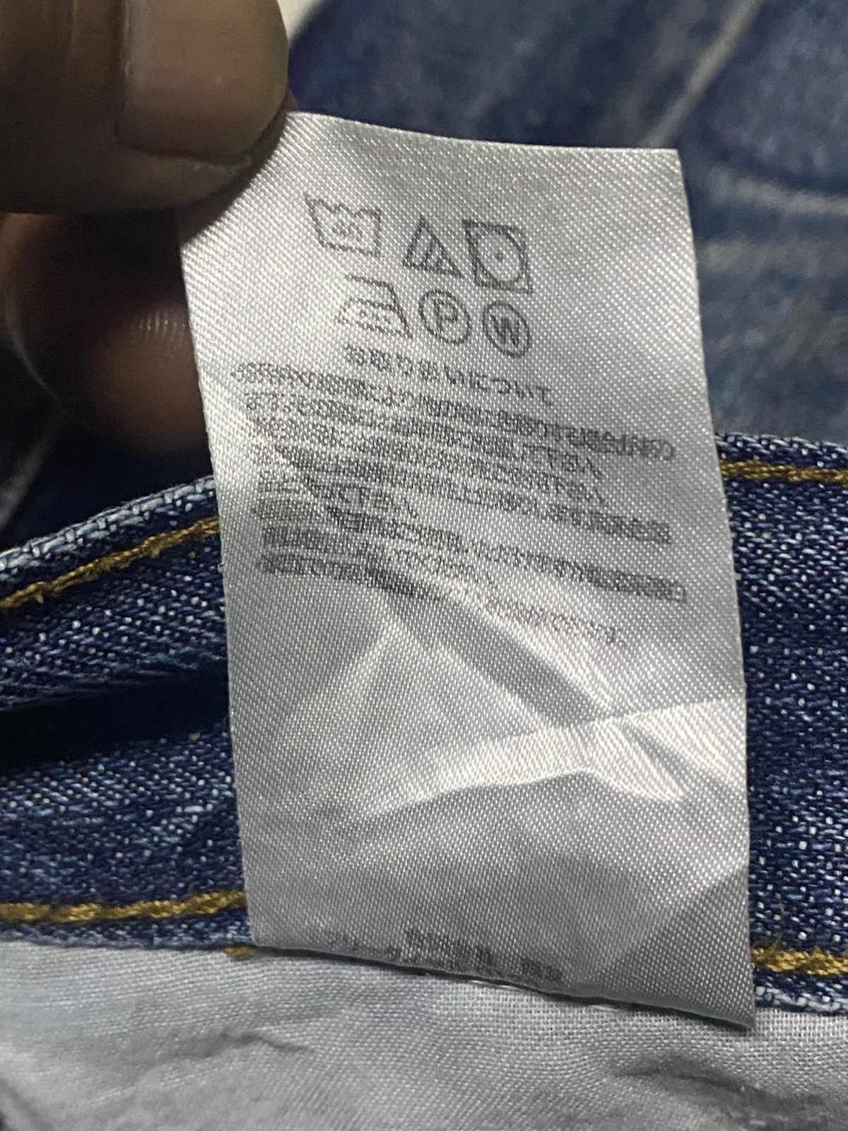 Japanese Brand Vintage Japanese Brand Sand Fade Wash Distressed Loose Jeans Size US 32 / EU 48 - 16 Thumbnail