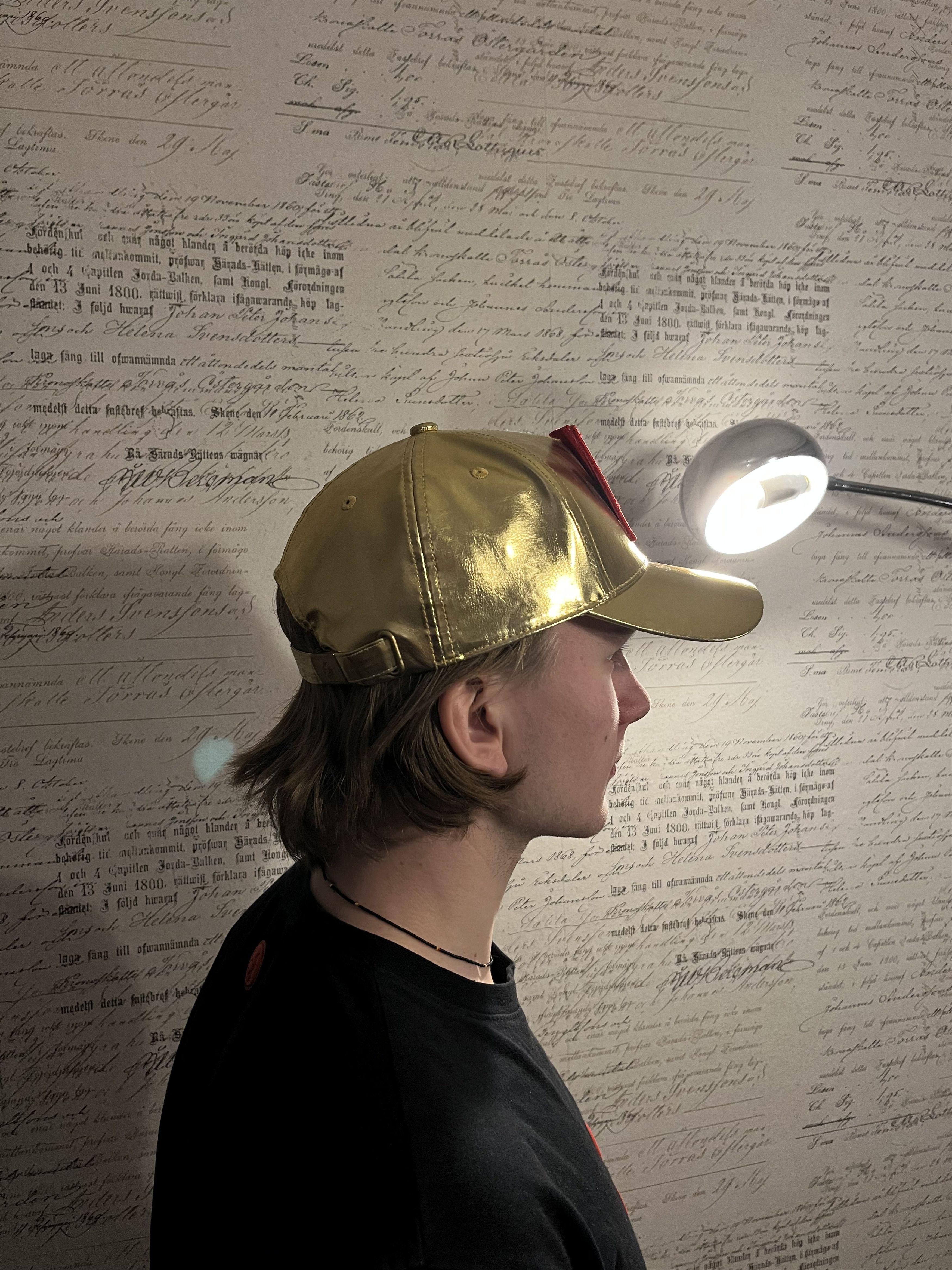 Walter Van Beirendonck Walter Van Beirendonck Gold W cap Size ONE SIZE - 2 Thumbnail