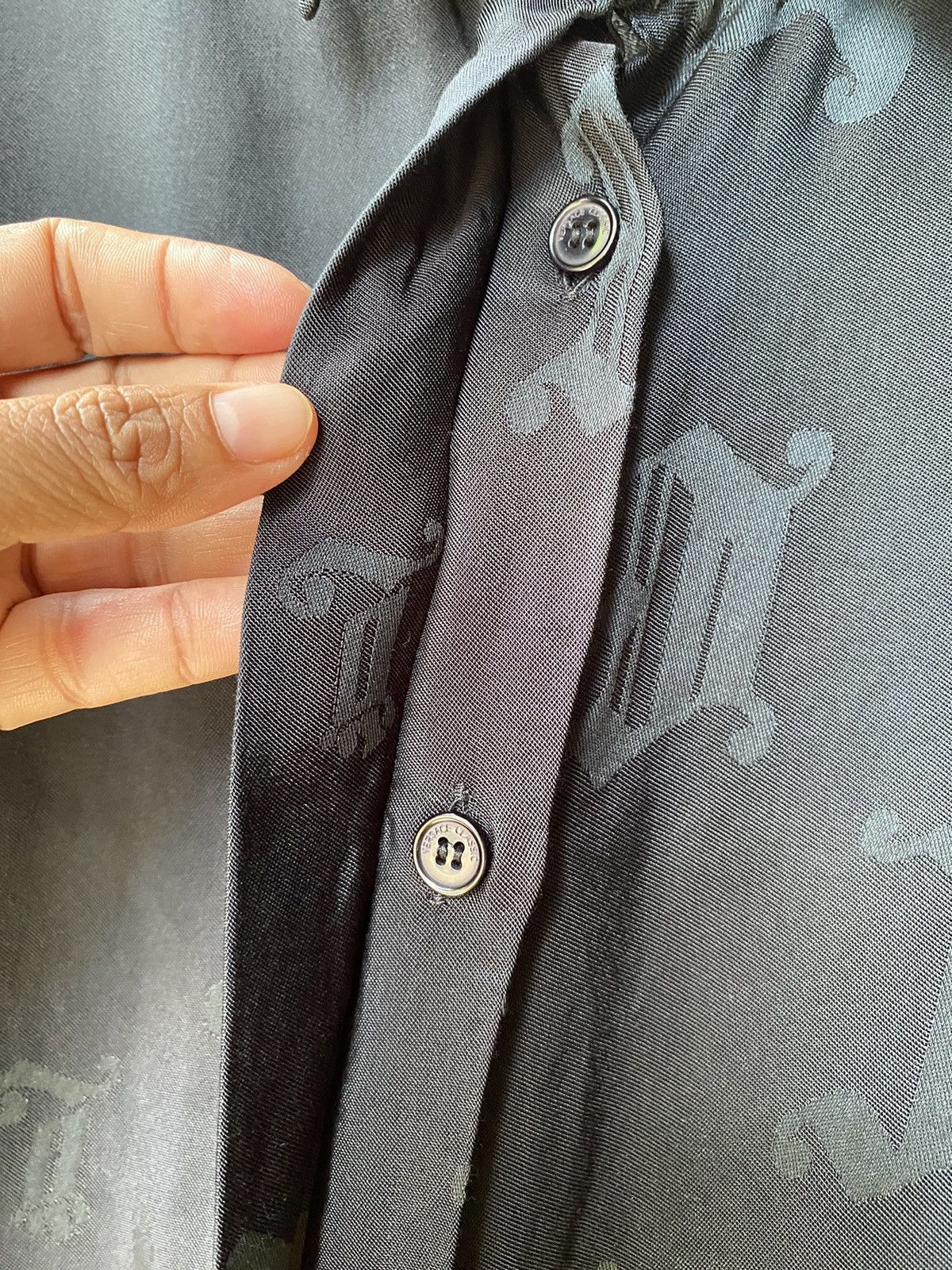 Versace VERSACE CLASSIC Rayon Black Shirt Size M / US 6-8 / IT 42-44 - 11 Thumbnail