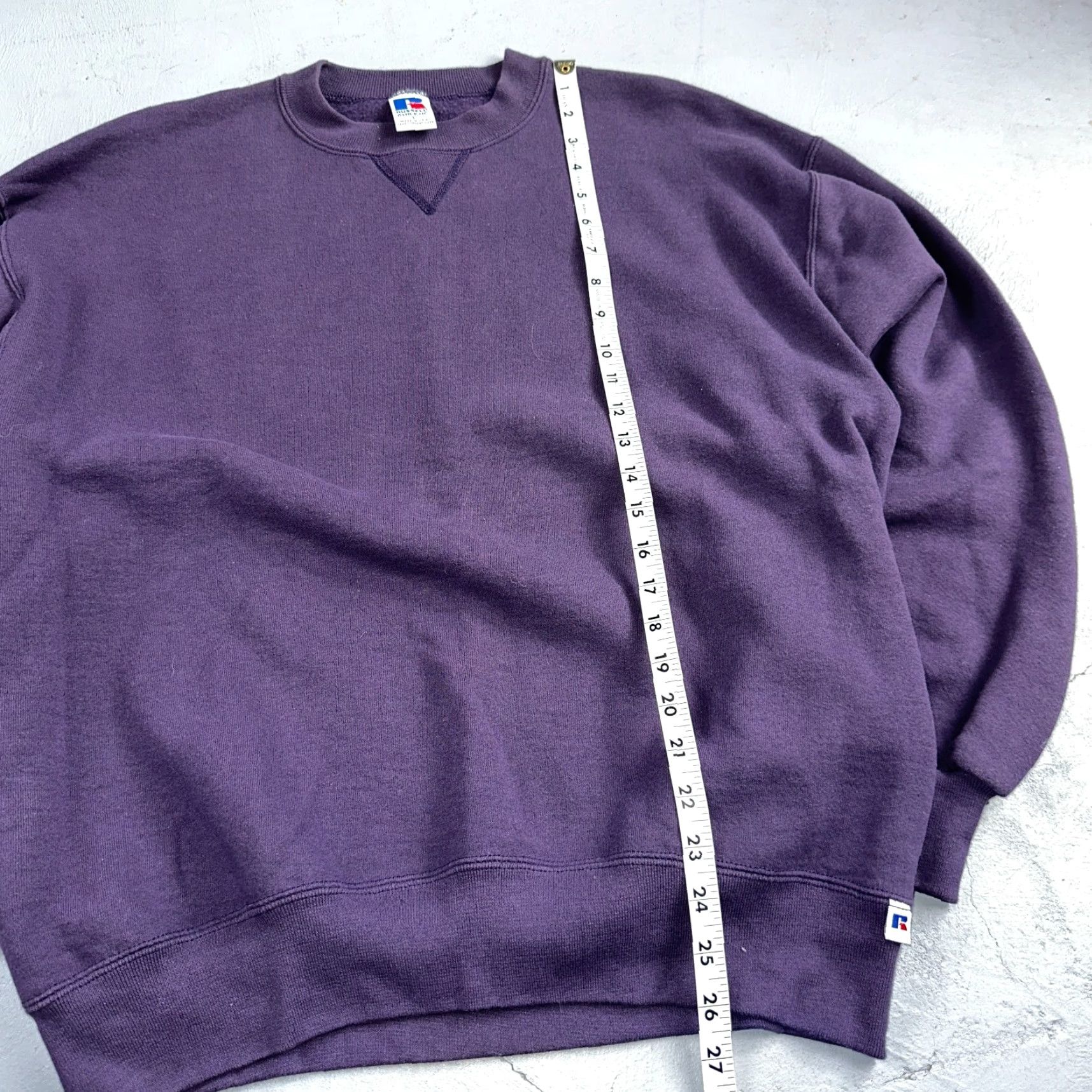 Russell Athletic VINTAGE Russell Athletic L USA Sweatshirt Crewneck Purple 90s Logo Cotton Fleece Men’s Size US L / EU 52-54 / 3 - 4 Thumbnail