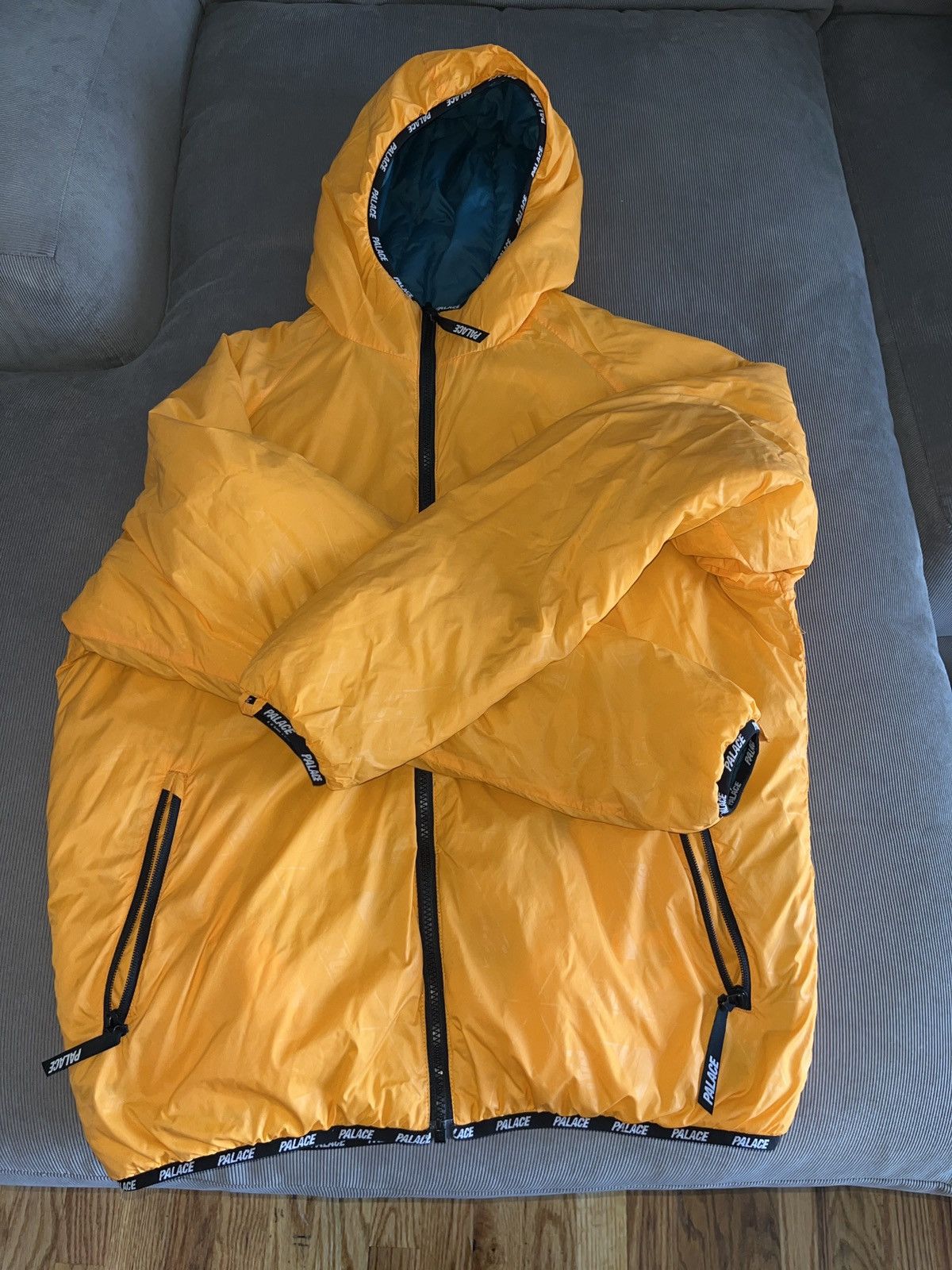 Palace reversible tri-ferg puffer jacket Size US L / EU 52-54 / 3 - 5 Thumbnail