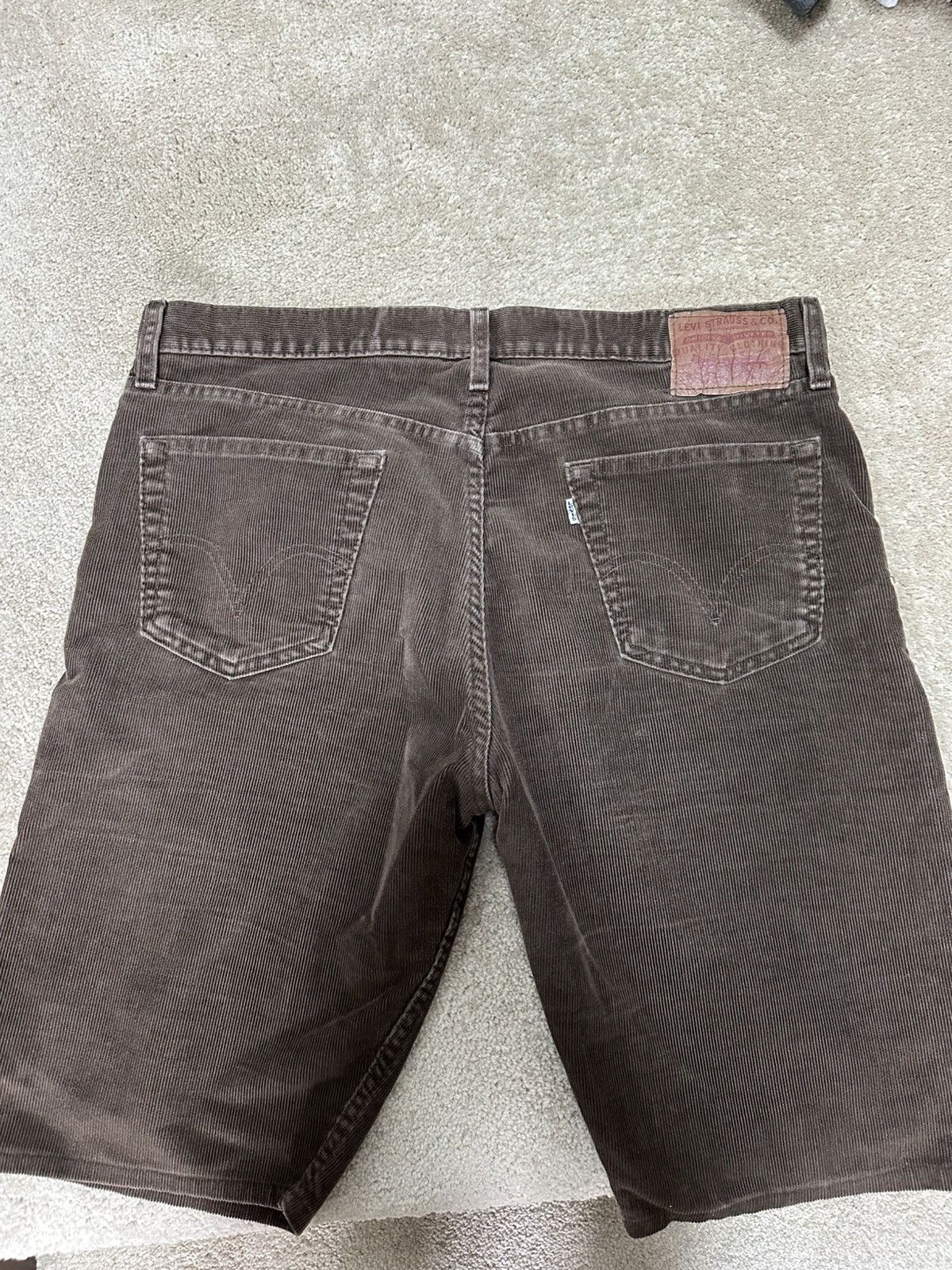 Levi's × Levi's Vintage Clothing × Vintage Vintage Levi’s 539 Corduroy White Tab shorts Size US 36 / EU 52 - 2 Thumbnail
