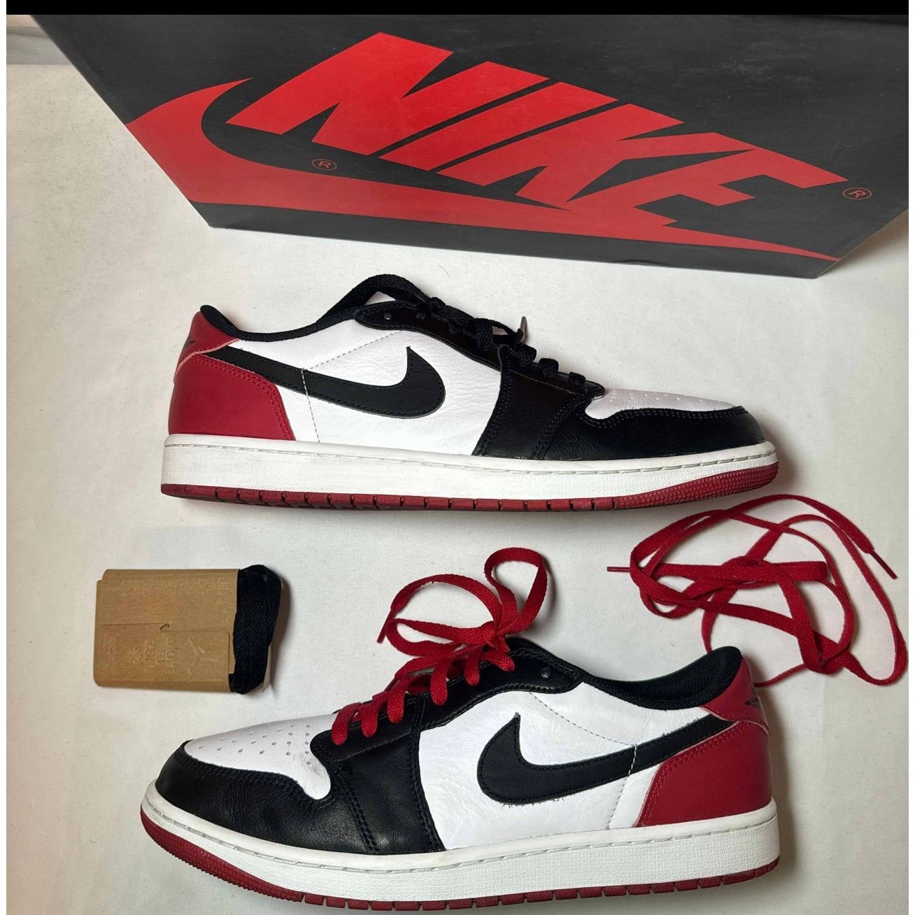 Jordan Brand × Nike Size 11.5 - Air Jordan 1 Retro Low OG Black Toe Men's Shoes Size US 11.5 / EU 44-45 - 2 Thumbnail