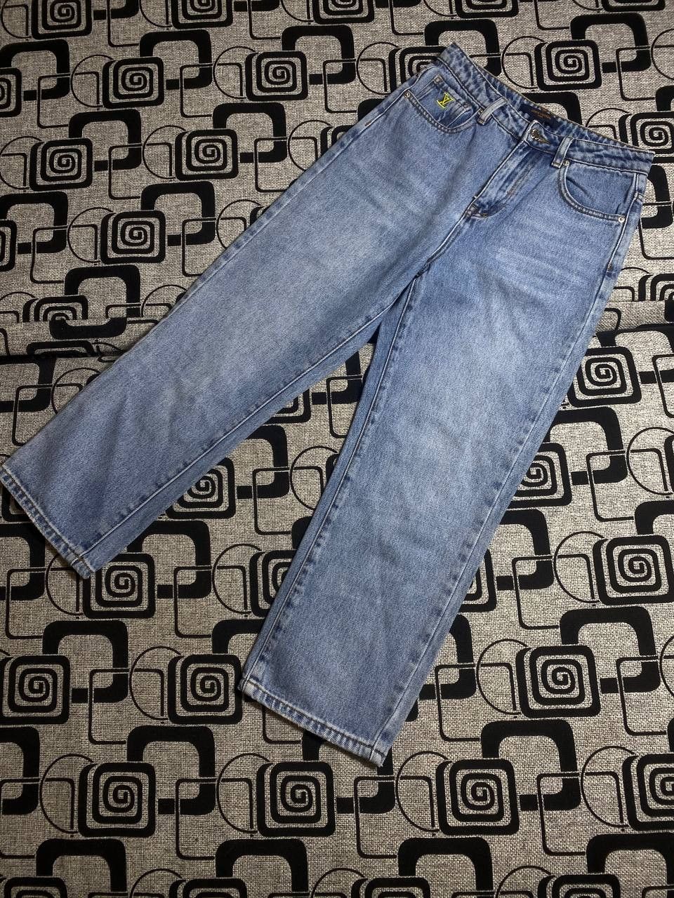Japanese Brand Crazy Crash Dirty Baggy Faded Jean Japan Avant Garde Style Size US 26 / EU 42 - 16 Thumbnail