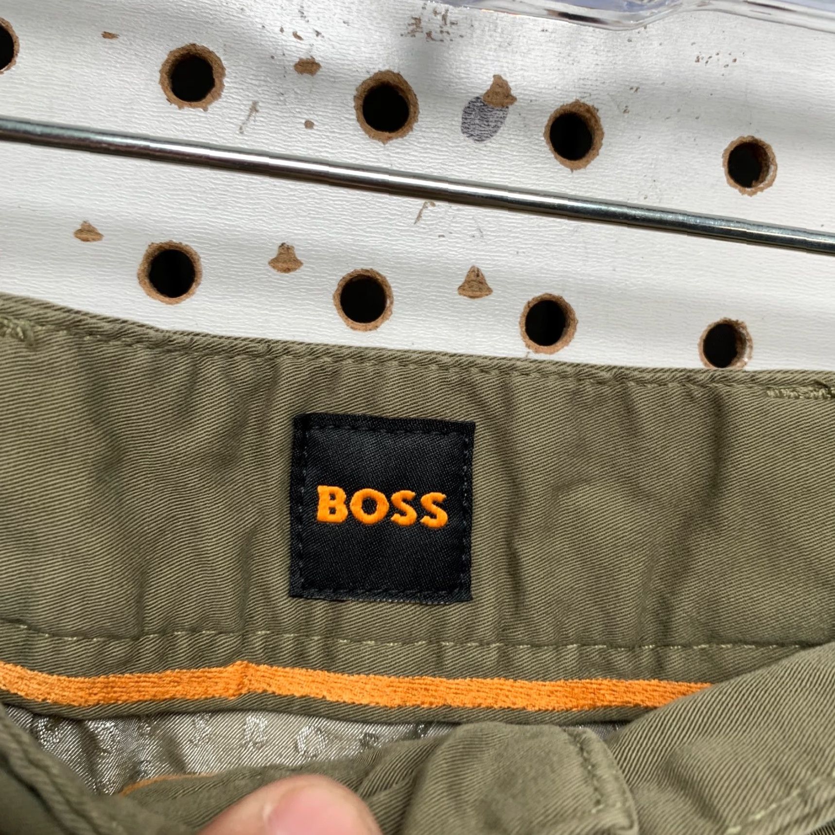 Hugo Boss HUGO BOSS Chino Shorts Mens 36x10 Brown Slim Cotton Casual Zip Pockets Size US 36 / EU 52 - 4 Thumbnail