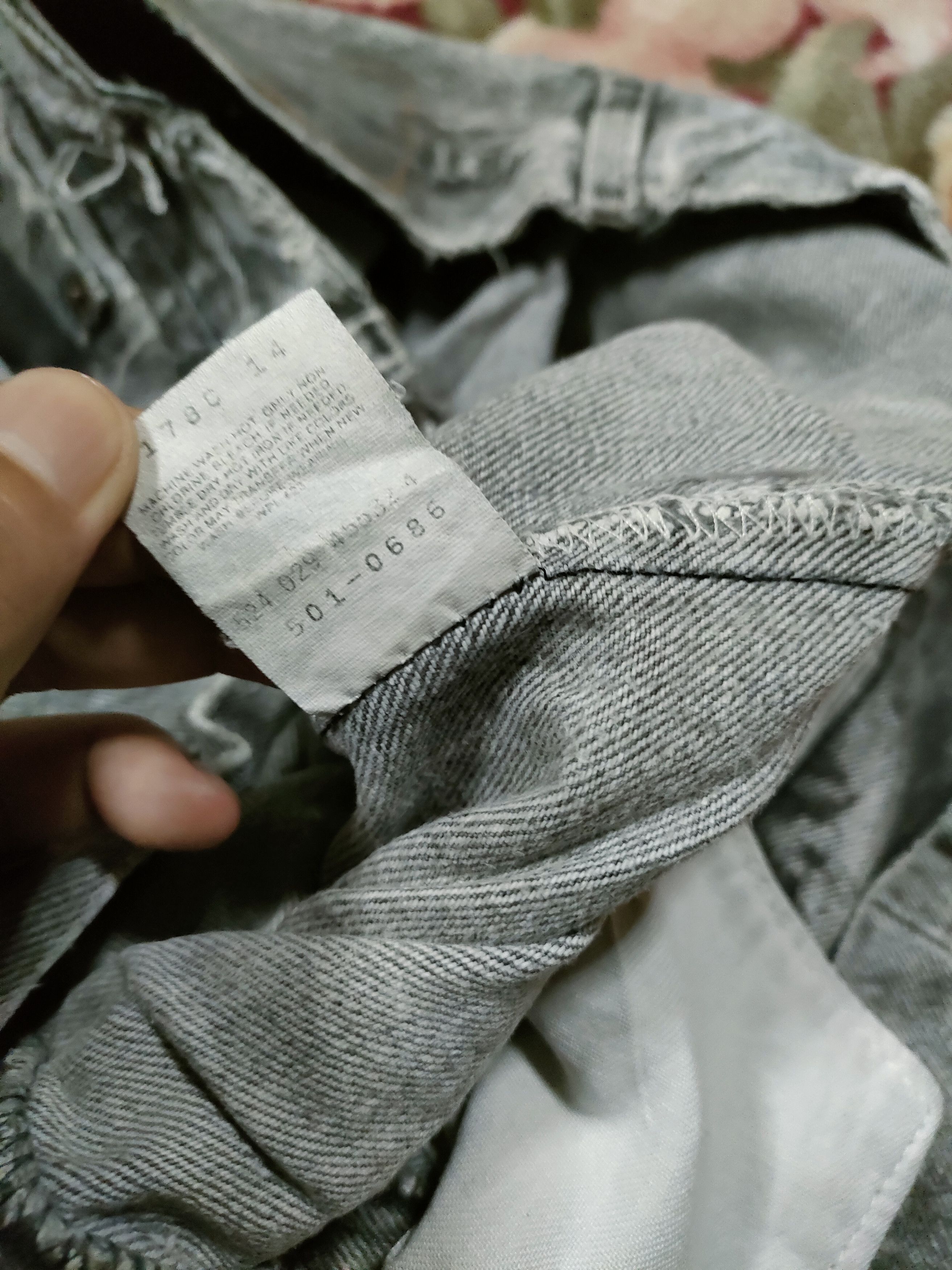 Levi's Vintage Distressed Levi's Stone Wash Size US 30 / EU 46 - 4 Thumbnail