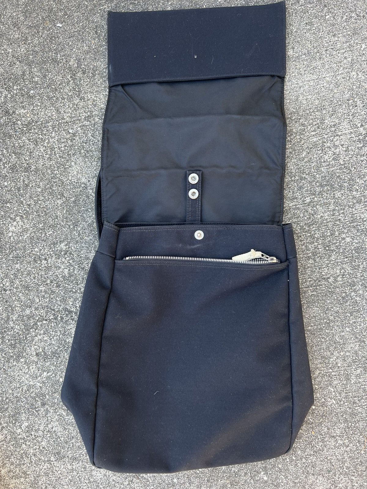 Yohji Yamamoto VTG Yohji Yamamoto Y’saccs + Pour Homme Black Backpack Bag Size ONE SIZE - 17 Thumbnail