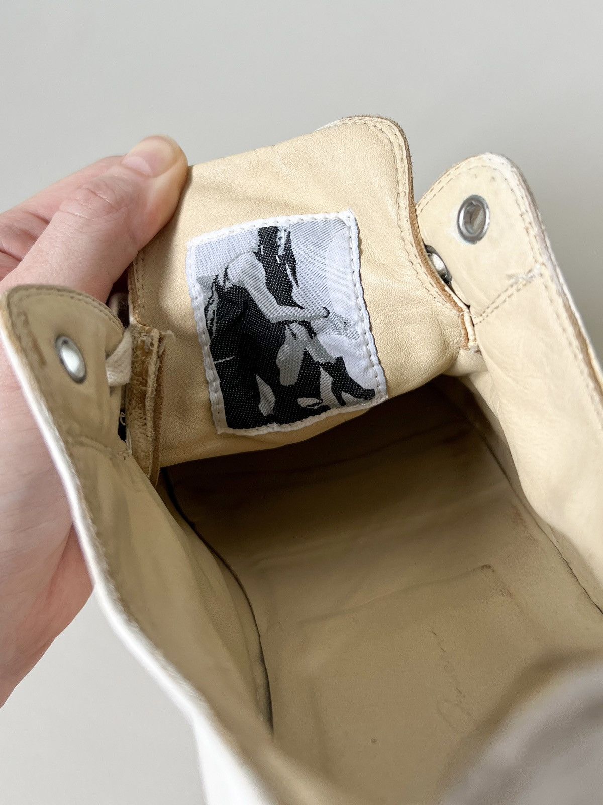 Rick Owens Rick Owens White Painted Leather Low Ramones Size US 8 / EU 41 - 15 Thumbnail