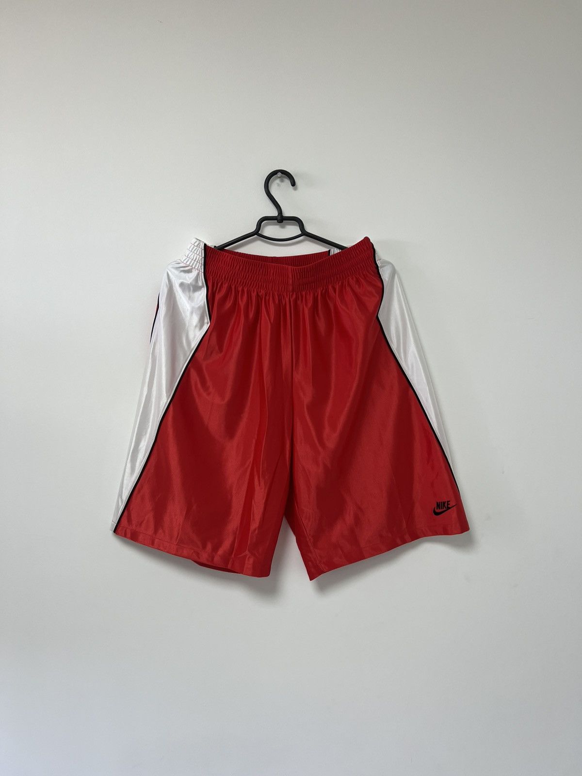 Nike × Vintage Vintage Nike Basketball Shorts Y2K Rare Hype NBA Mens sz M Size US 32 / EU 48 - 1 Thumbnail