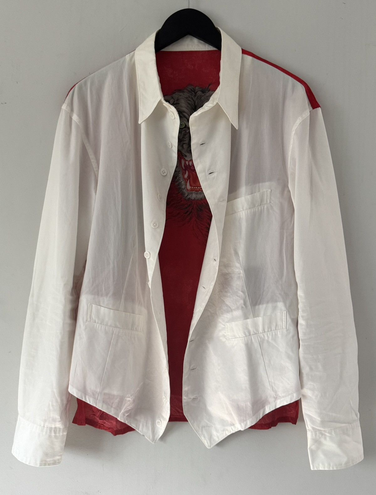 Yohji Yamamoto AW2009 Yohji Yamamoto Cerberus Wolf Red Silk Runway ButtonUp Size US L / EU 52-54 / 3 - 6 Thumbnail