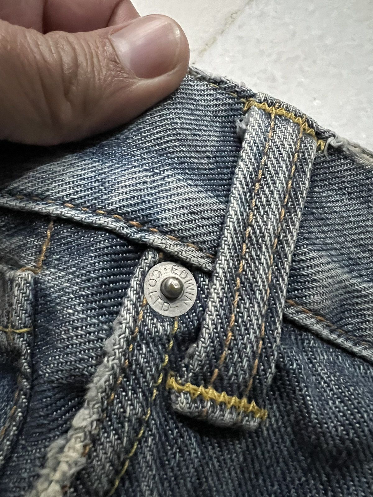 Edwin × If Six Was Nine × Le Grande Bleu (L.G.B.) VINTAGE EDWIN 504 R MUD WASH DISTRESS JEANS Size US 30 / EU 46 - 9 Thumbnail