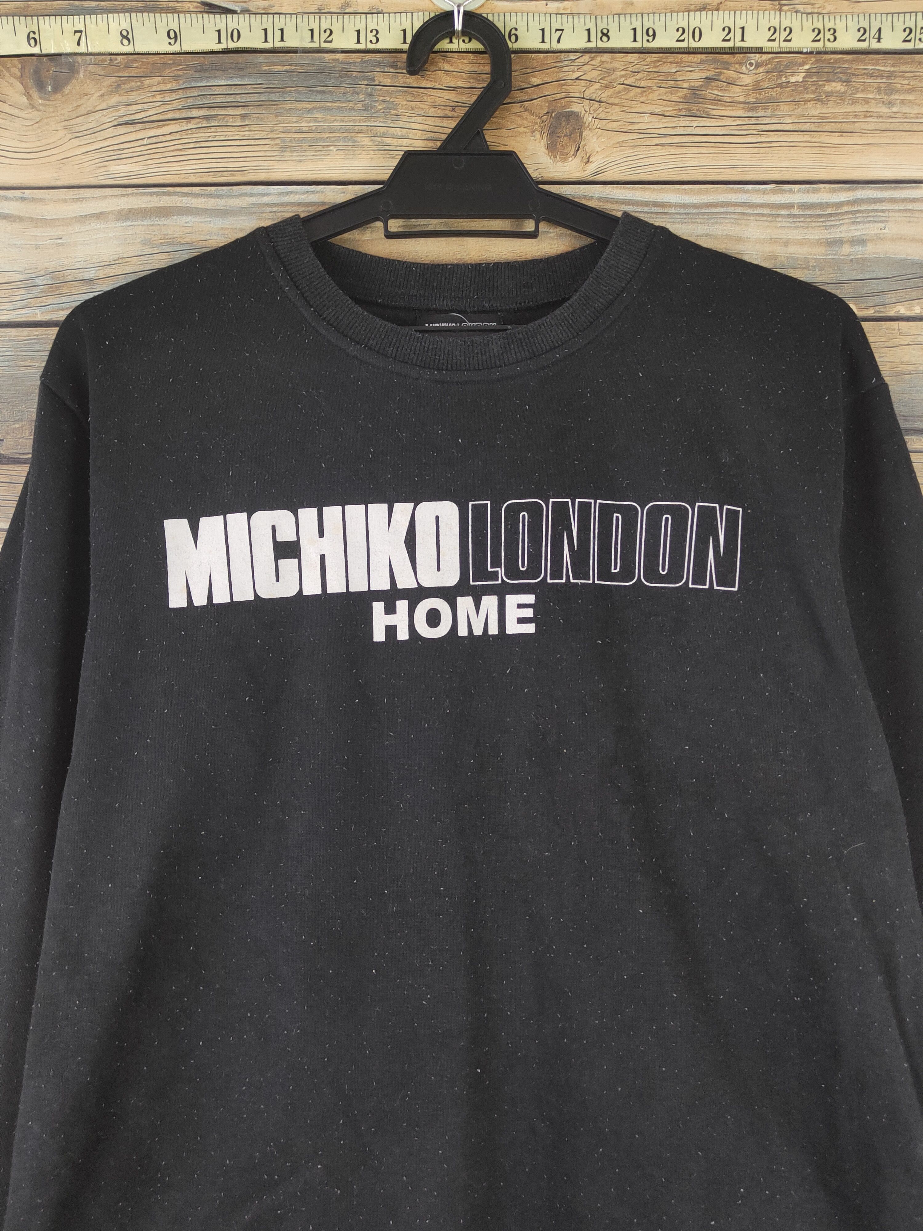 Michiko Koshino London DL Michiko London Home Black Long Sleeve T-shirts #825 Size US M / EU 48-50 / 2 - 2 Thumbnail