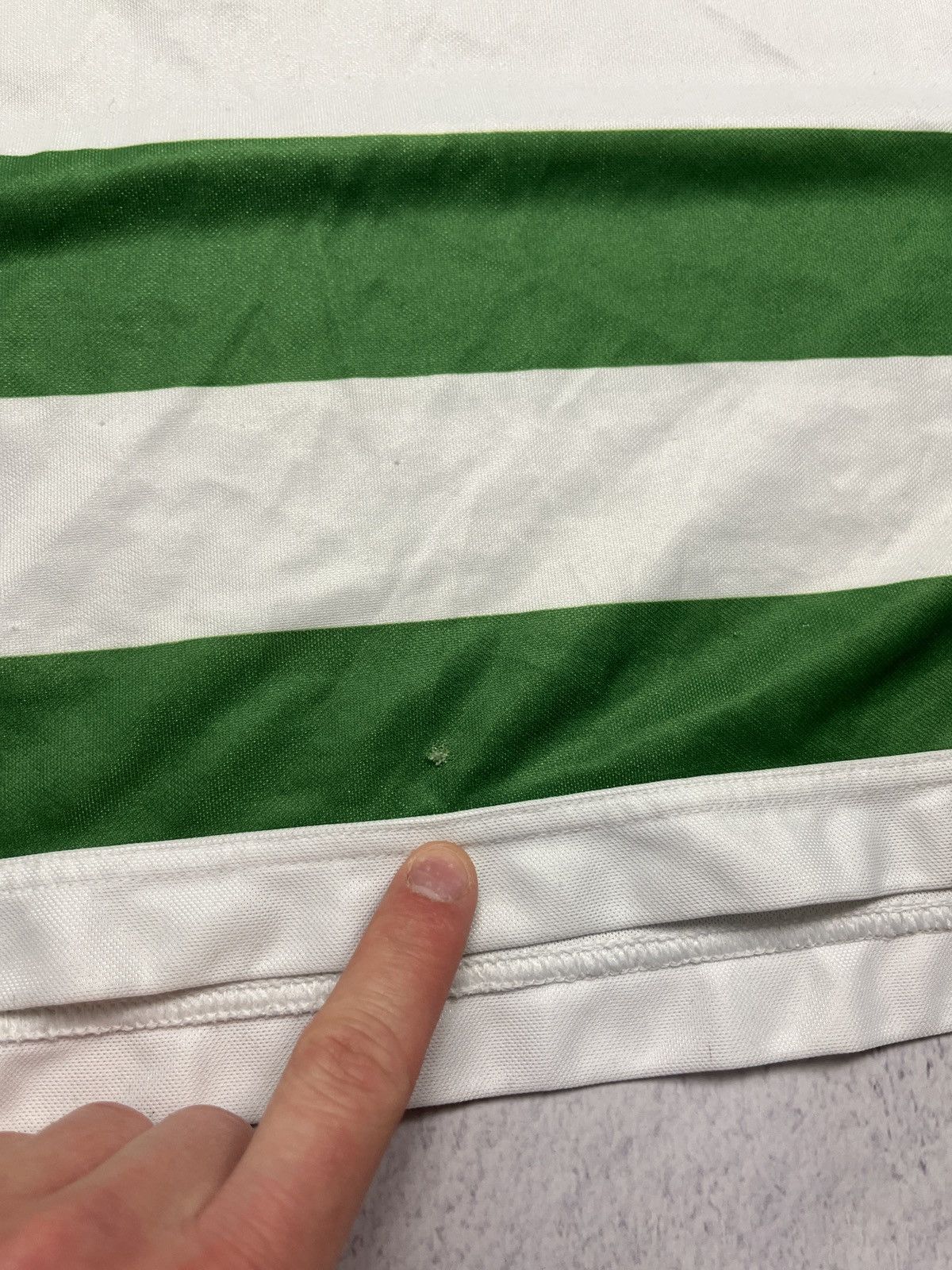 Umbro Vintage Umbro Celtic 1999/01 Home Soccer Jersey Long Sleeve Size US M / EU 48-50 / 2 - 9 Thumbnail