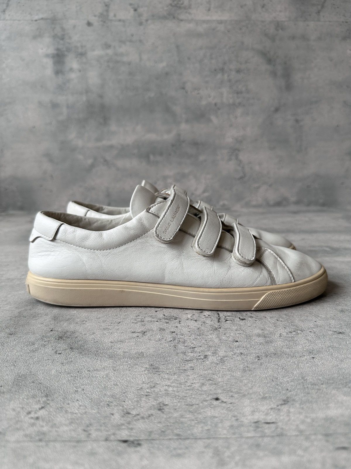 Saint Laurent Paris HEDI SLIMANE | SL/01 VELCRO STRAP COURT CLASSIC LOW TOP Size US 9 / EU 42 - 6 Thumbnail