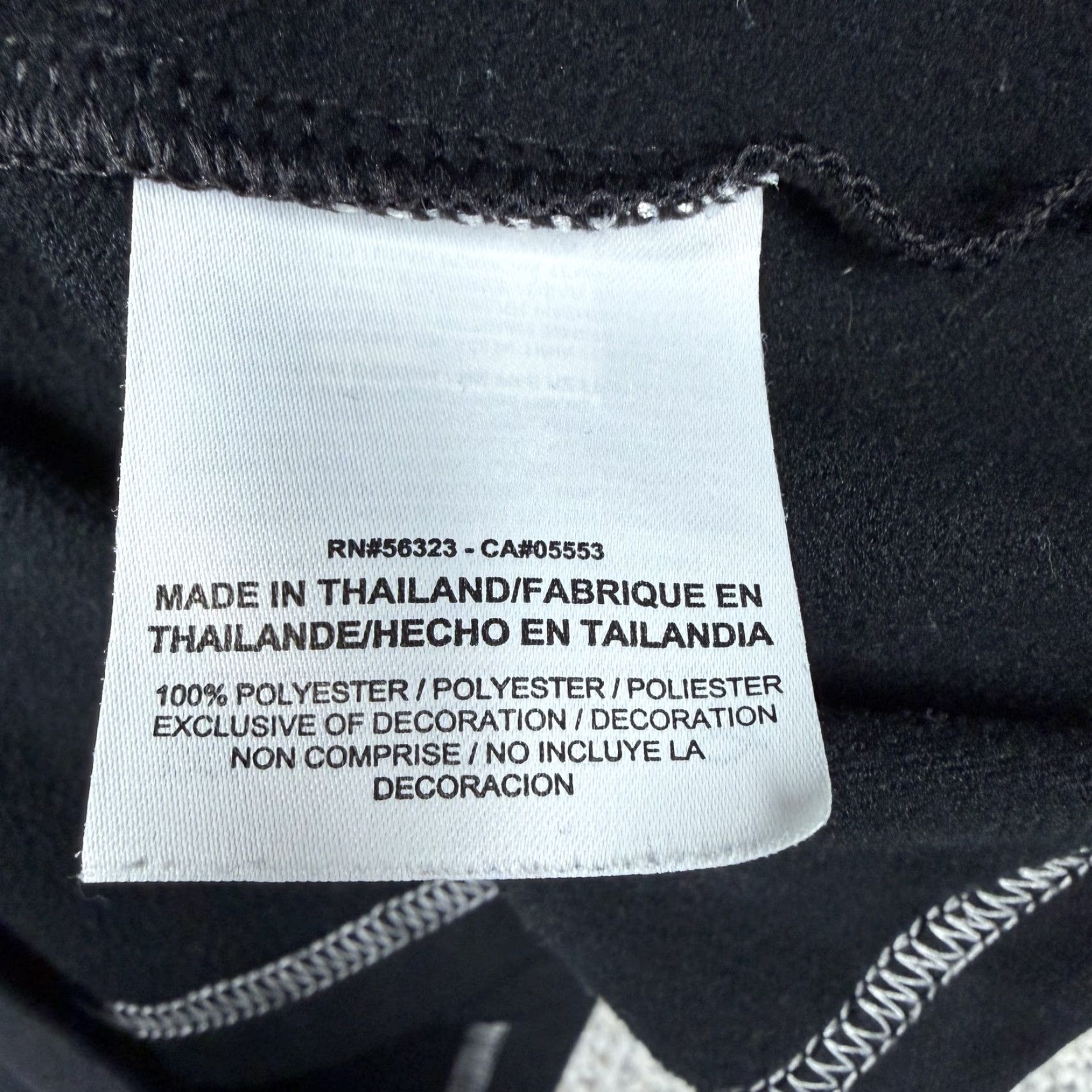 Nike Nike Dri-FIT Sweatshirt Mens Small Black 1/4 Zip Sporty Quick-Dry Training Shirt Size US S / EU 44-46 / 1 - 7 Thumbnail