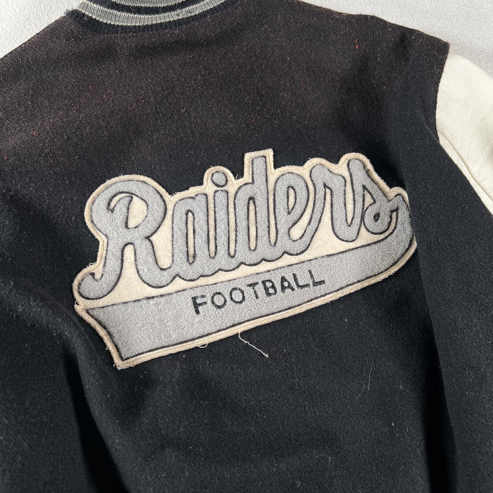 NFL Vintage 90s Los Angeles Raiders NFL Delong Varsity Jacket Size US L / EU 52-54 / 3 - 4 Thumbnail