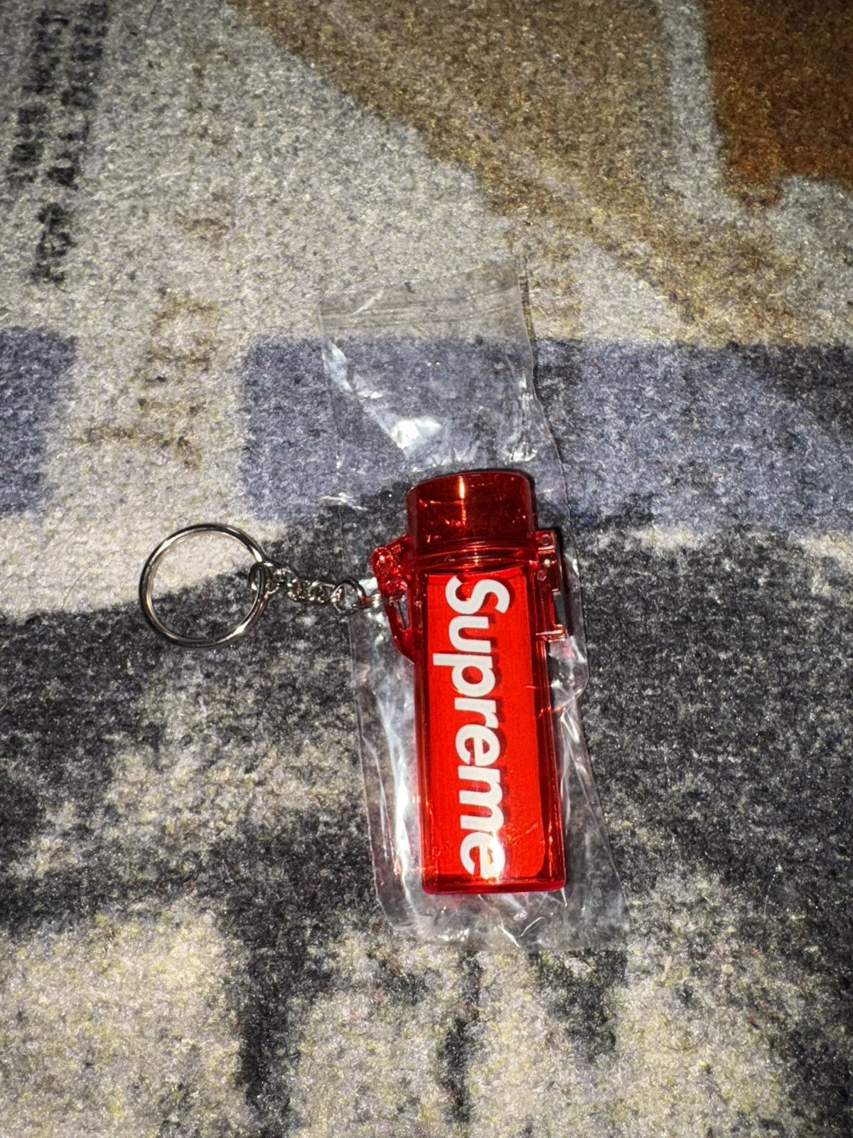 Supreme Supreme Waterproof Lighter Case Keychain Red Size ONE SIZE - 2 Thumbnail