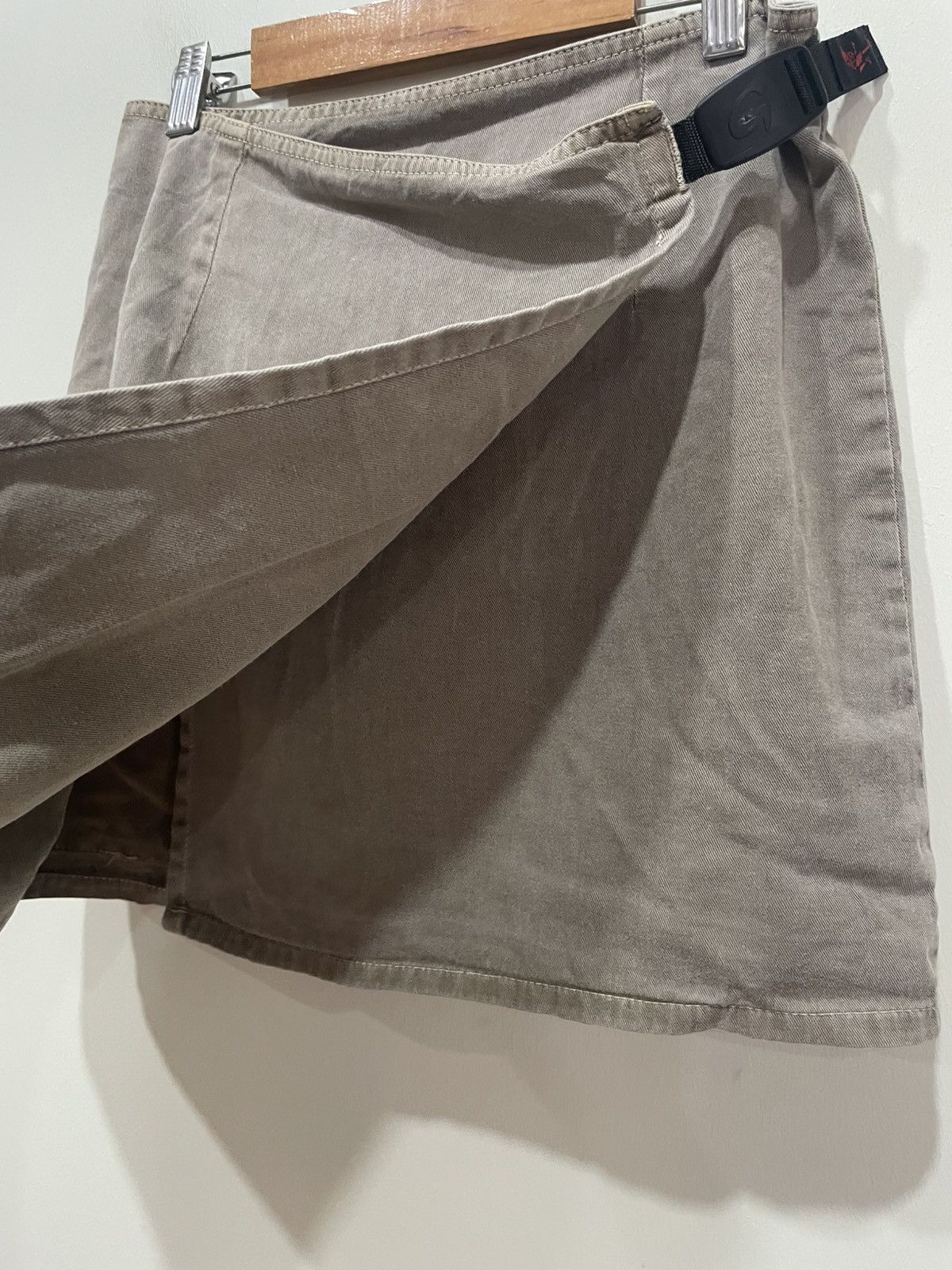 Gramicci Gramicci Wrapped Mini Skirt Size 26" / US 2 / IT 38 - 3 Thumbnail