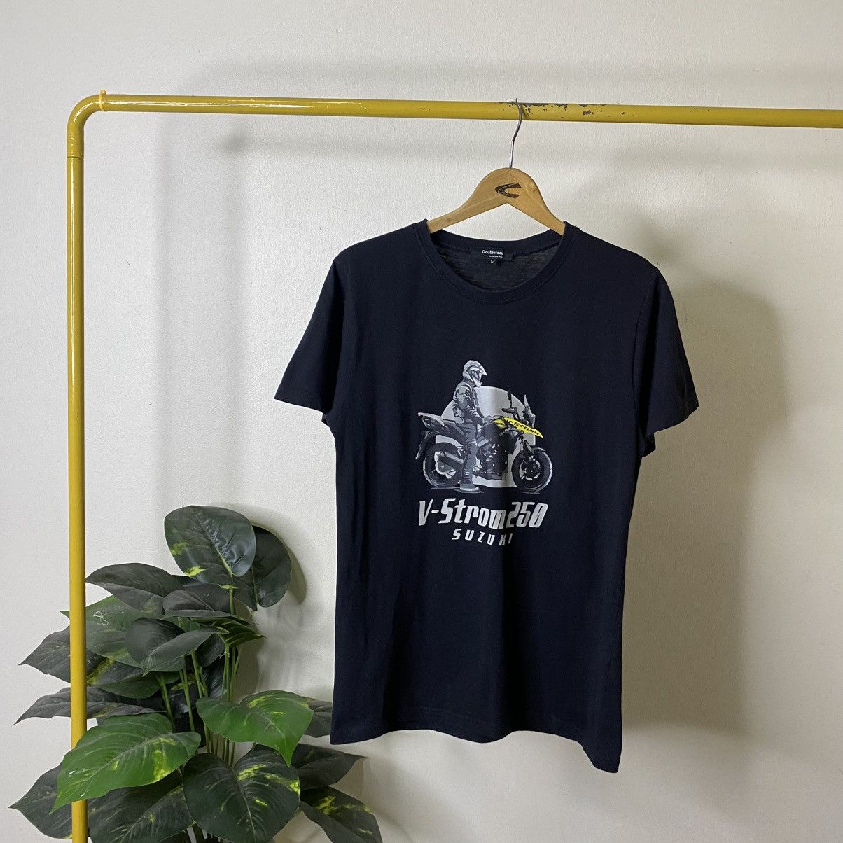 Japanese Brand Suzuki V-Strom 250 Bike Motorcycle Promo T Shirt Size US M / EU 48-50 / 2 - 1 Thumbnail