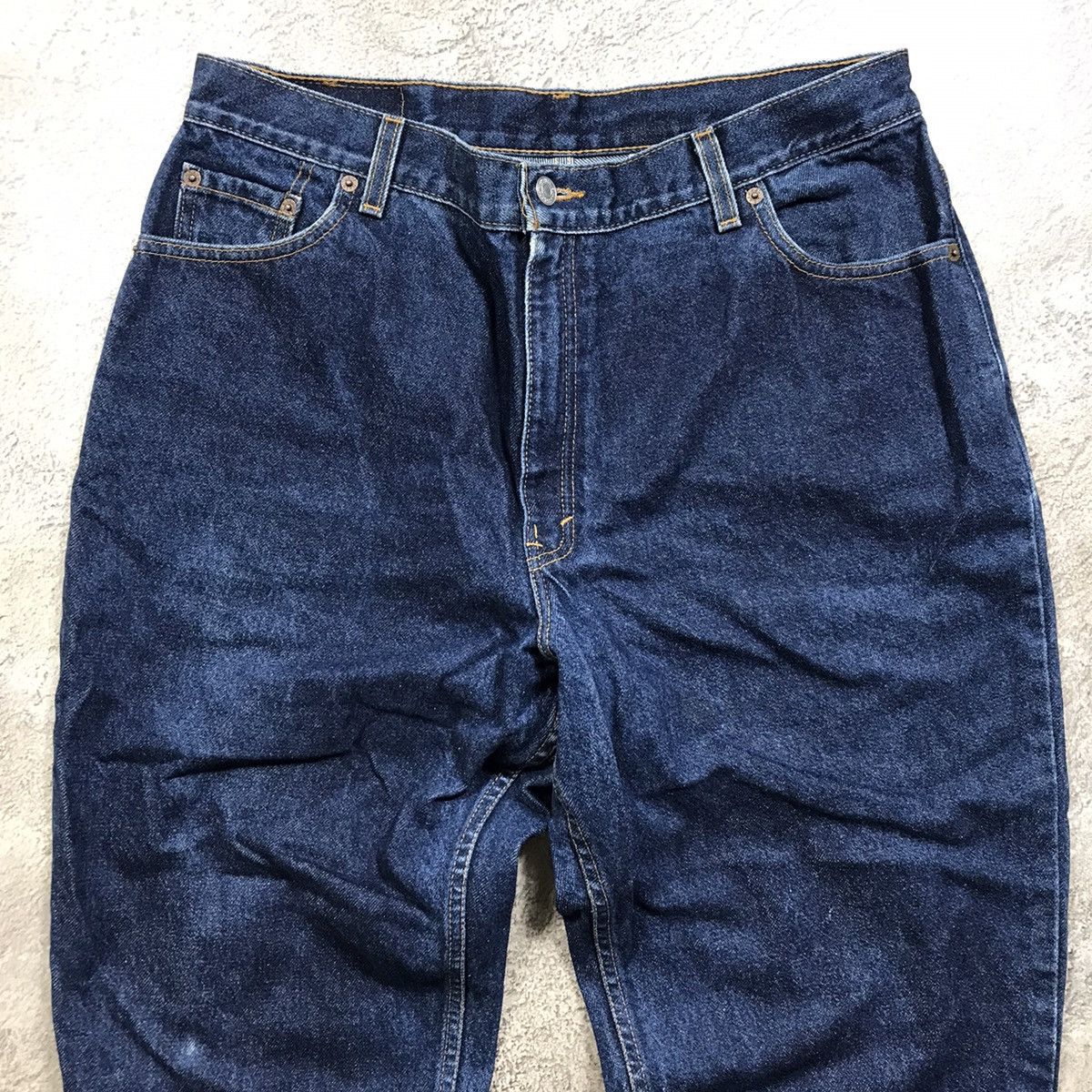 Vintage Vintage 90s Levis Baggy Jeans Faded Blue Skate Graphic 32 Size US 32 / EU 48 - 4 Thumbnail