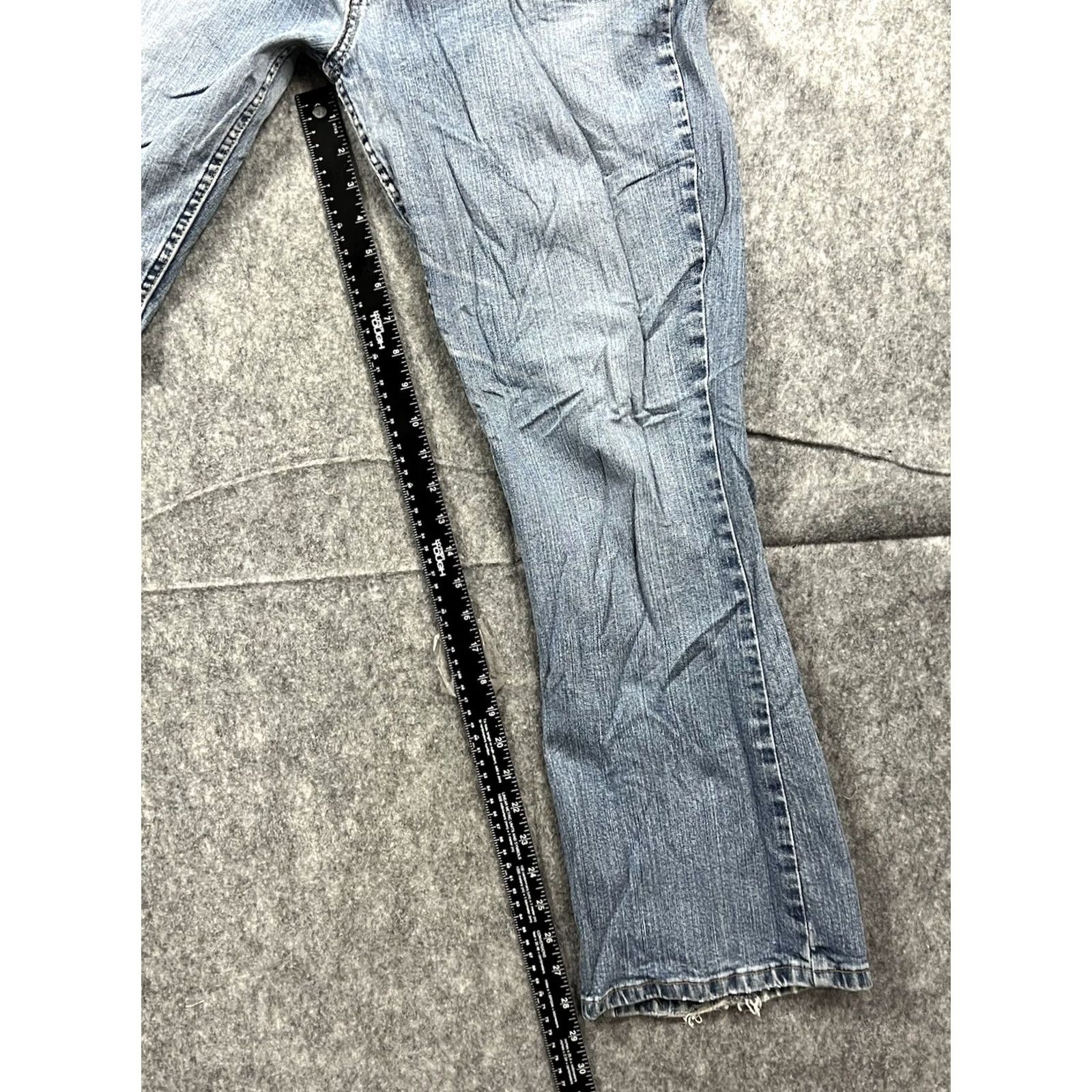 Vintage Levi Strauss Signature Womens Jeans Bootcut 14 Short Blue Regular Cotton Polyester Spandex Denim 5-Pocket Vintage No Size 36" / US 14 / IT 50 - 7 Thumbnail