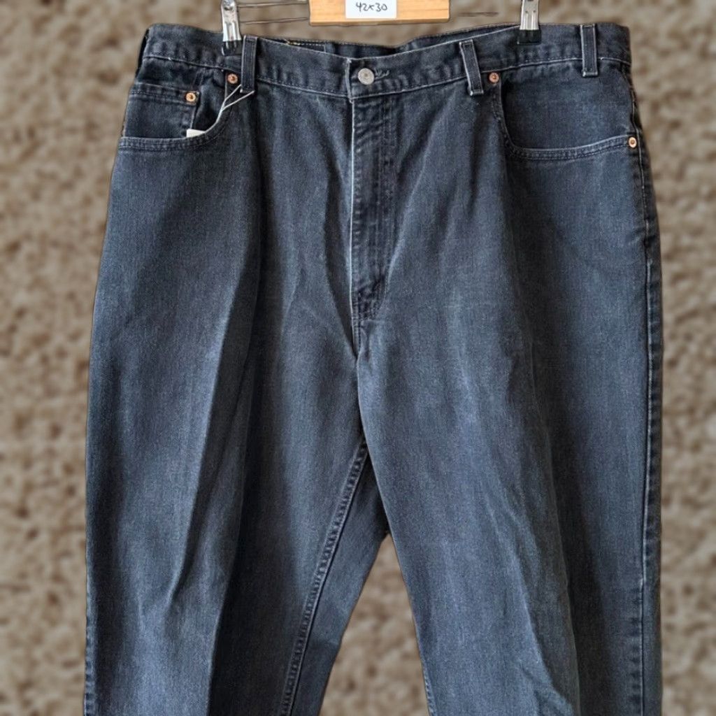 Levi's VINTAGE Levi's 560 Levi's Jeans 40x29.5 Black Tapered Leg 5-Pocket Denim Zip Mens Retro USA Logo Size US 40 / EU 56 - 1 Thumbnail