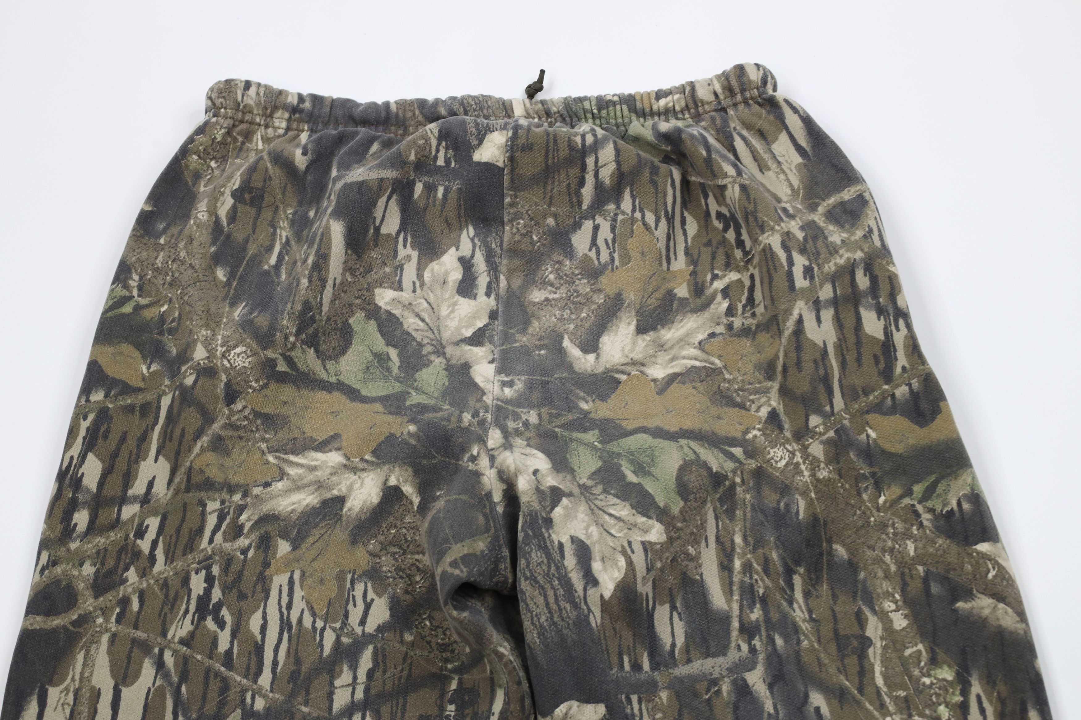Vintage Vintage 90s Streetwear Mossy Camouflage Sweatpants Joggers Size US 36 / EU 52 - 9 Thumbnail