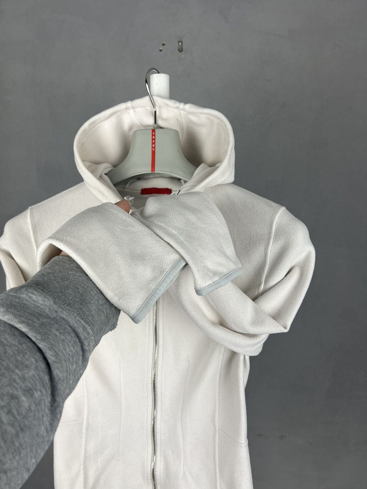 Prada Prada Sport White Fleece Zip Hoodie Size M Size M / US 6-8 / IT 42-44 - 4 Thumbnail