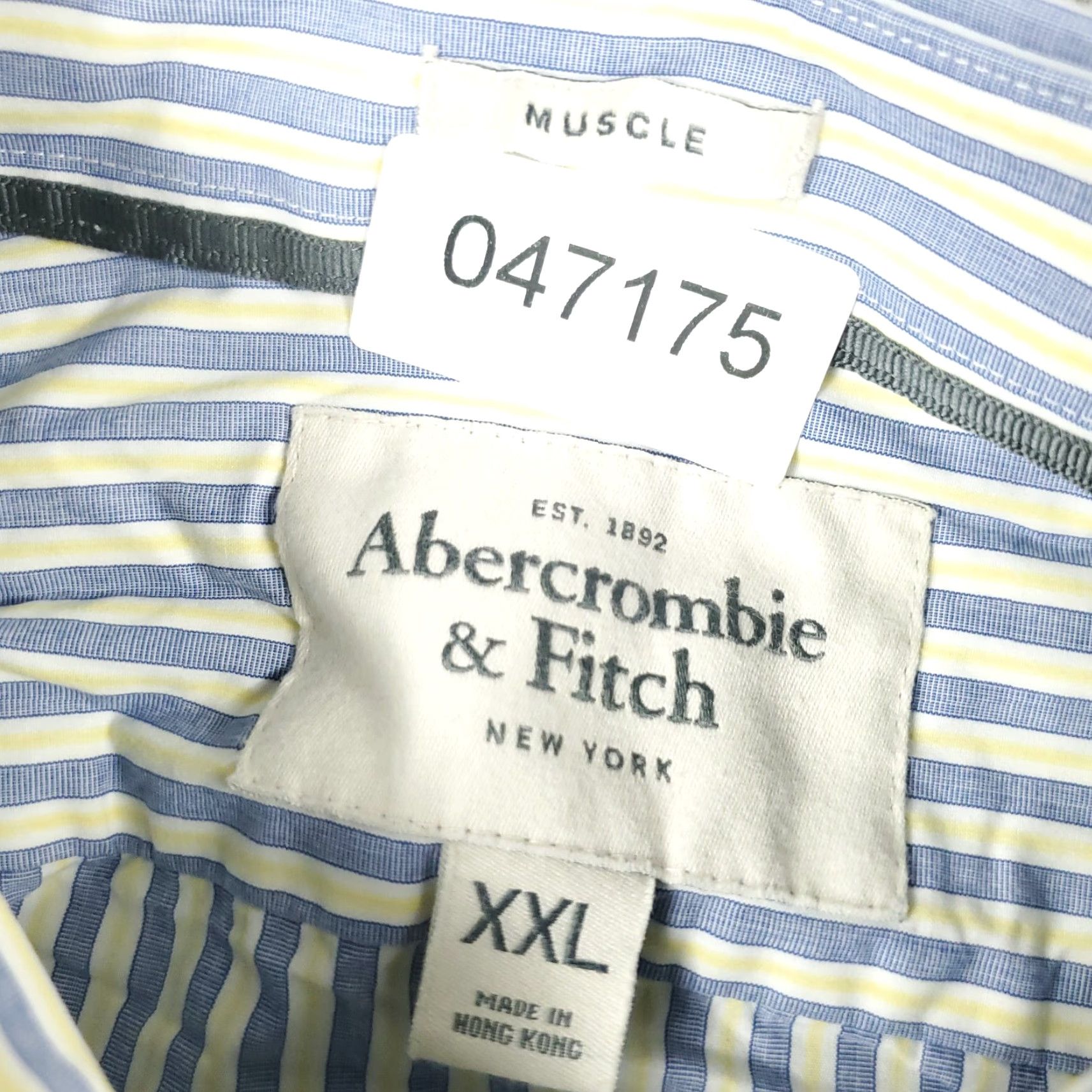 Abercrombie & Fitch VINTAGE Abercrombie & Fitch Shirt Mens 2XL Blue Striped Button-Up Long Sleeve Casual Business Formal Workwear Men Size US XXL / EU 58 / 5 - 7 Thumbnail