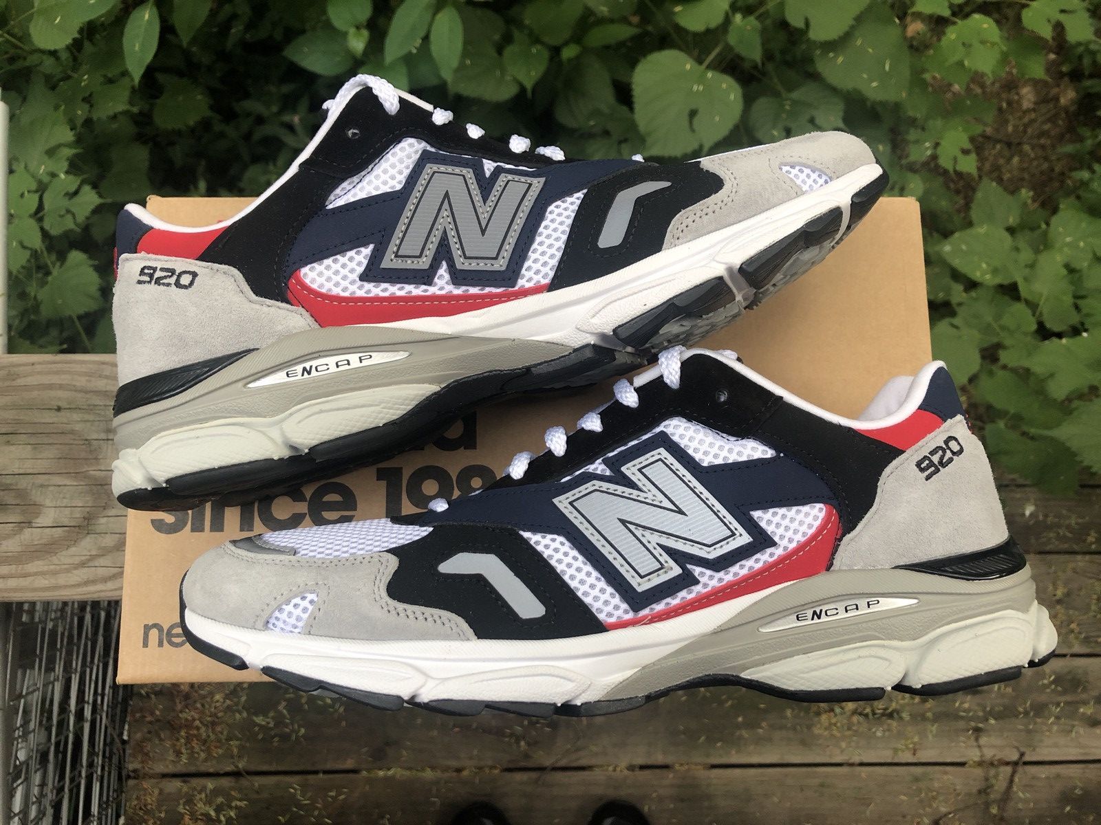 New Balance New Balance 920 Great Britain 🇬🇧 Size US 11 / EU 44 - 1 Thumbnail